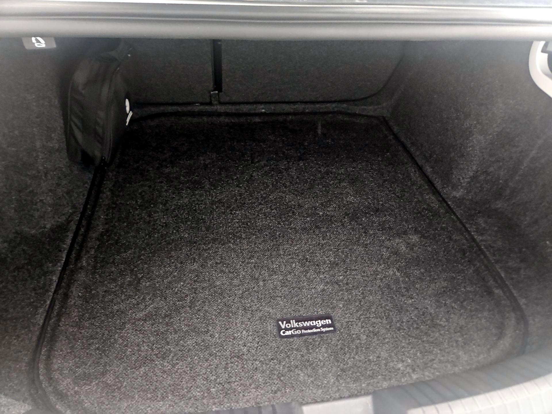 Thumbnail: 2021 Volkswagen Jetta - 20