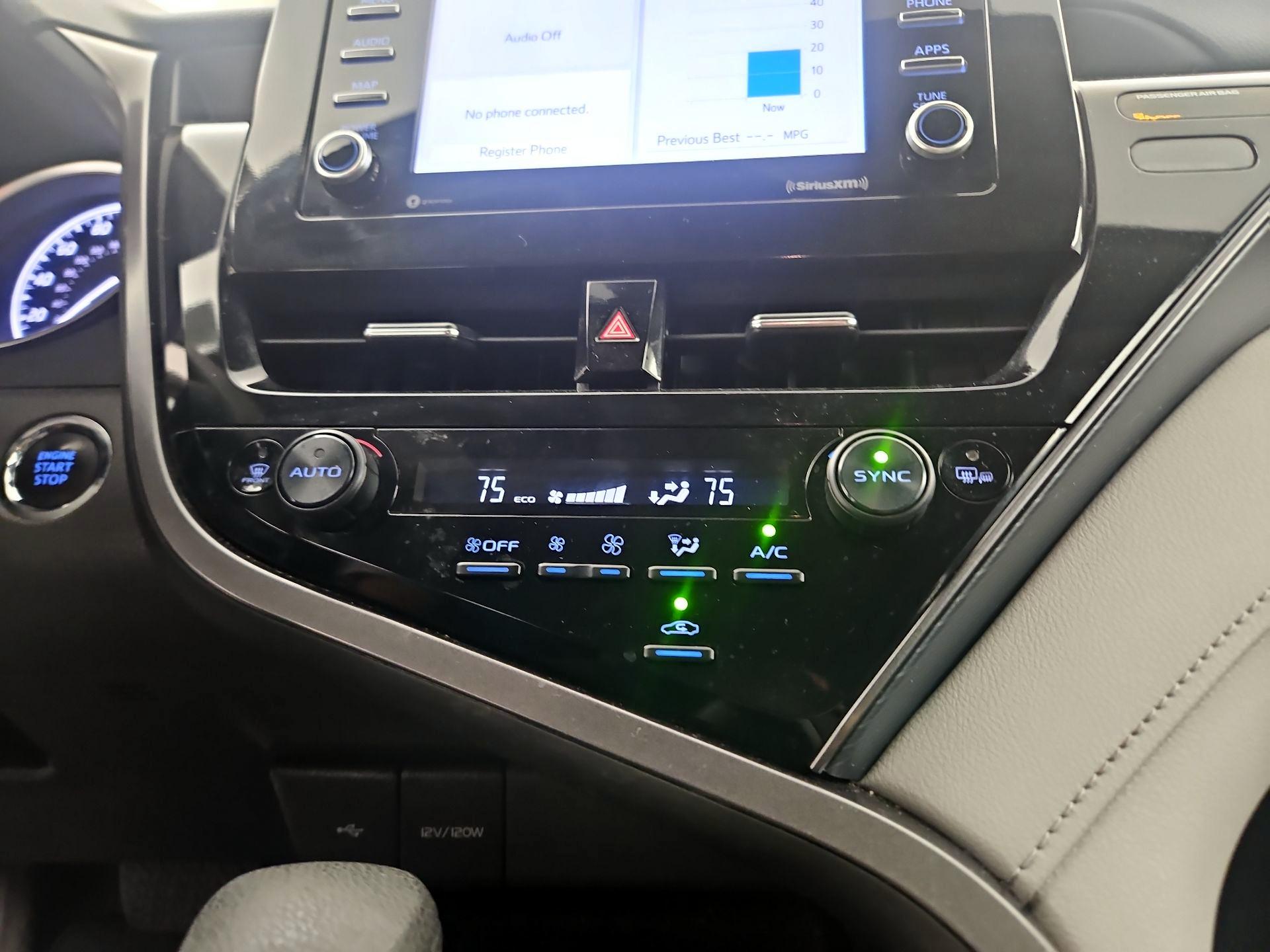 Thumbnail: 2024 Toyota Camry - 16