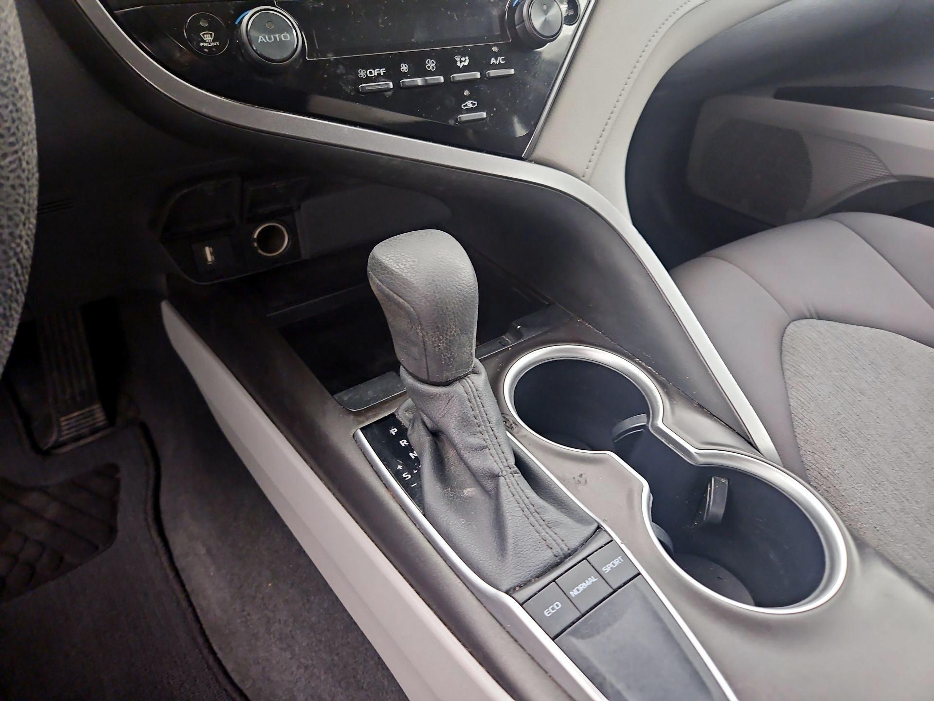 Thumbnail: 2024 Toyota Camry - 17