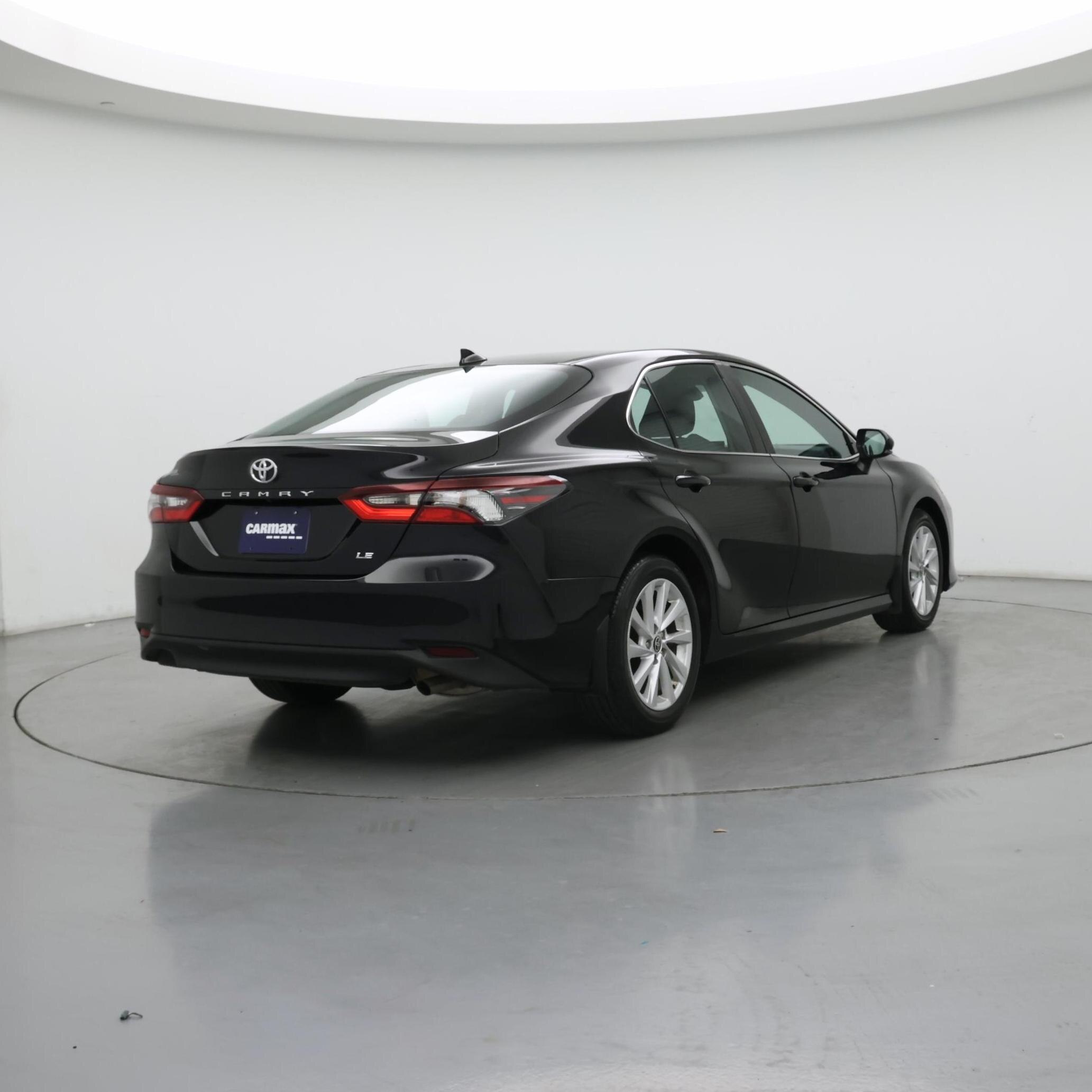 Thumbnail: 2024 Toyota Camry - 8