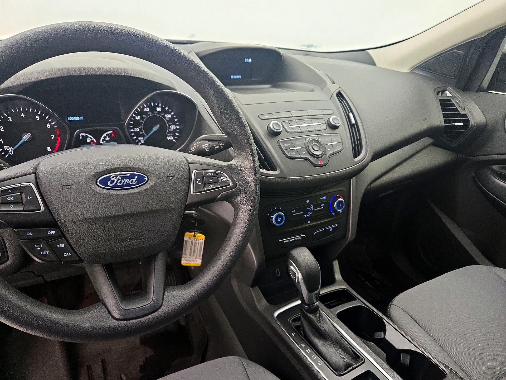 Thumbnail: 2019 Ford Escape - 9