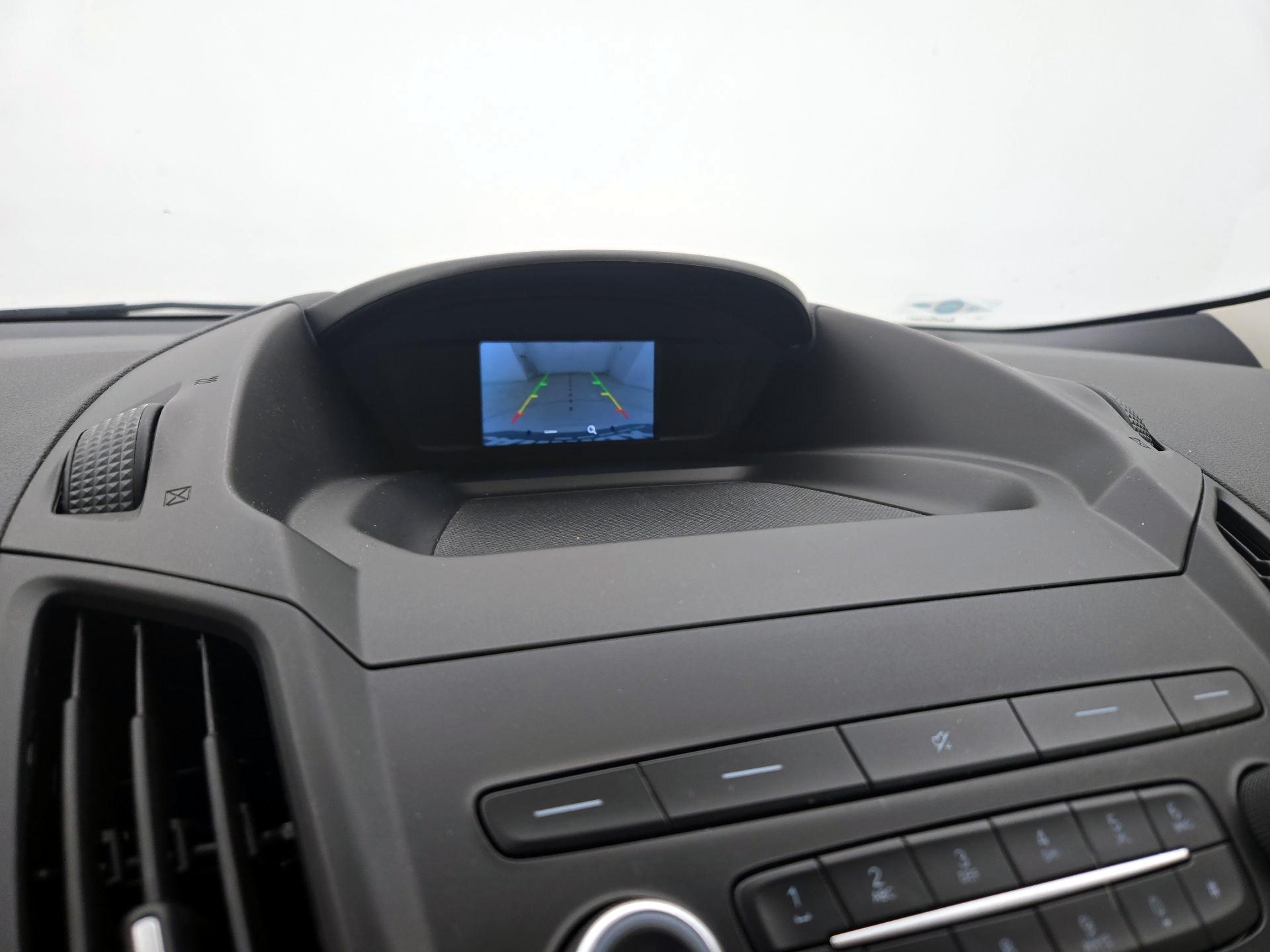 Thumbnail: 2019 Ford Escape - 14