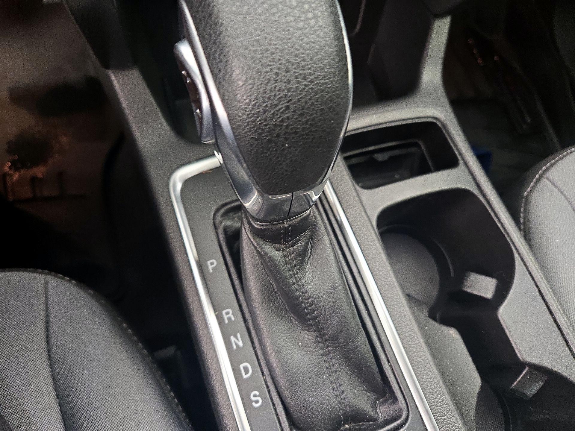 Thumbnail: 2019 Ford Escape - 17