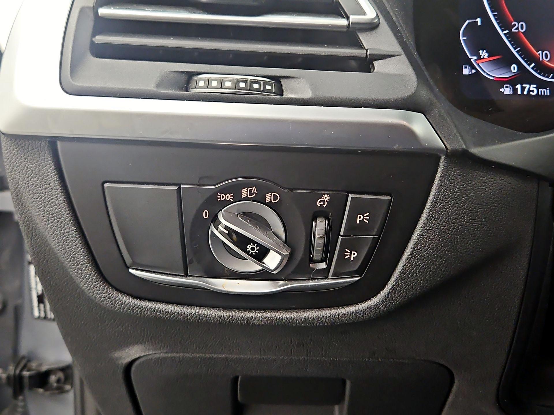 Thumbnail: 2023 BMW X3 - 13