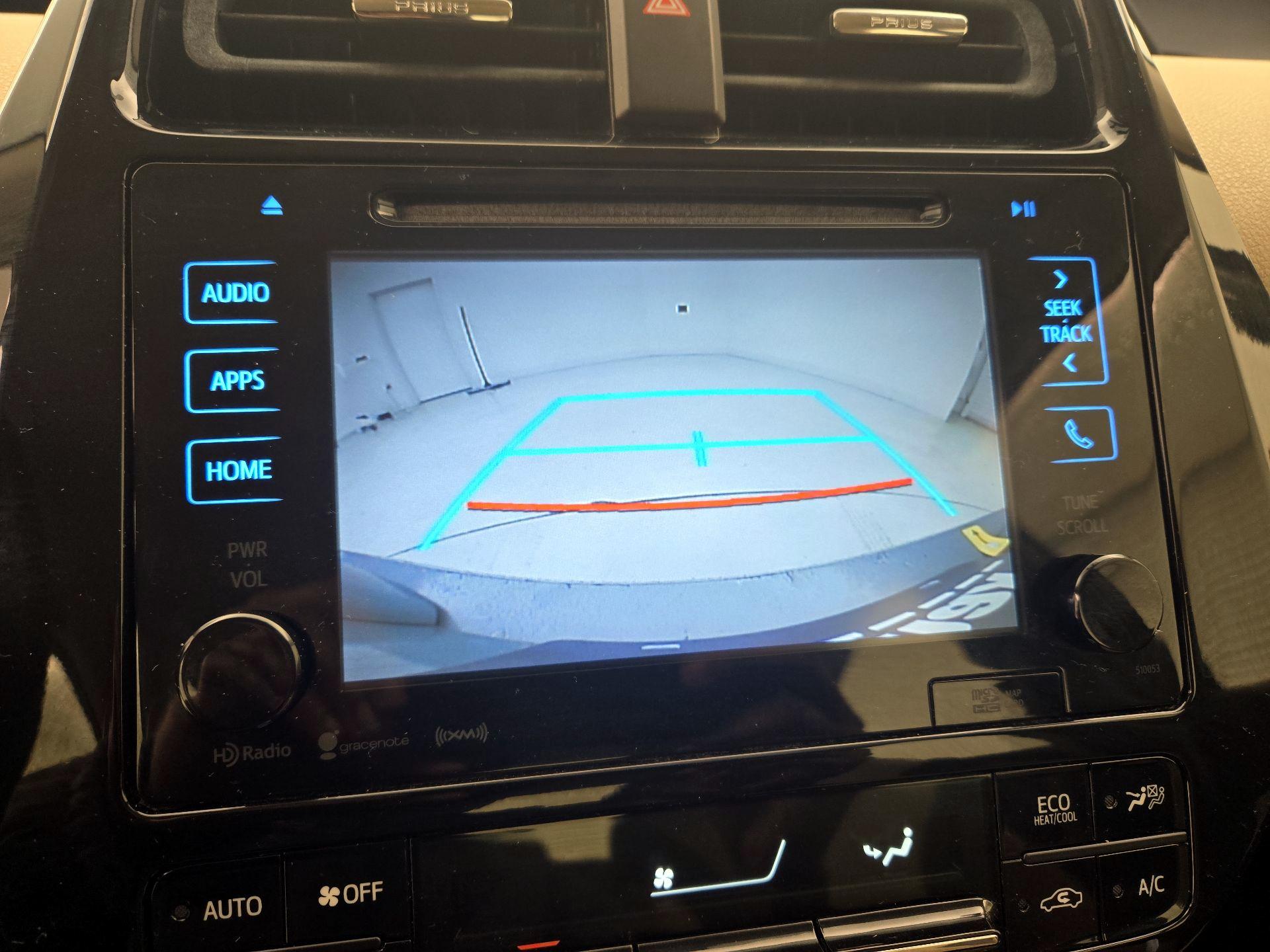 Thumbnail: 2016 Toyota Prius - 14