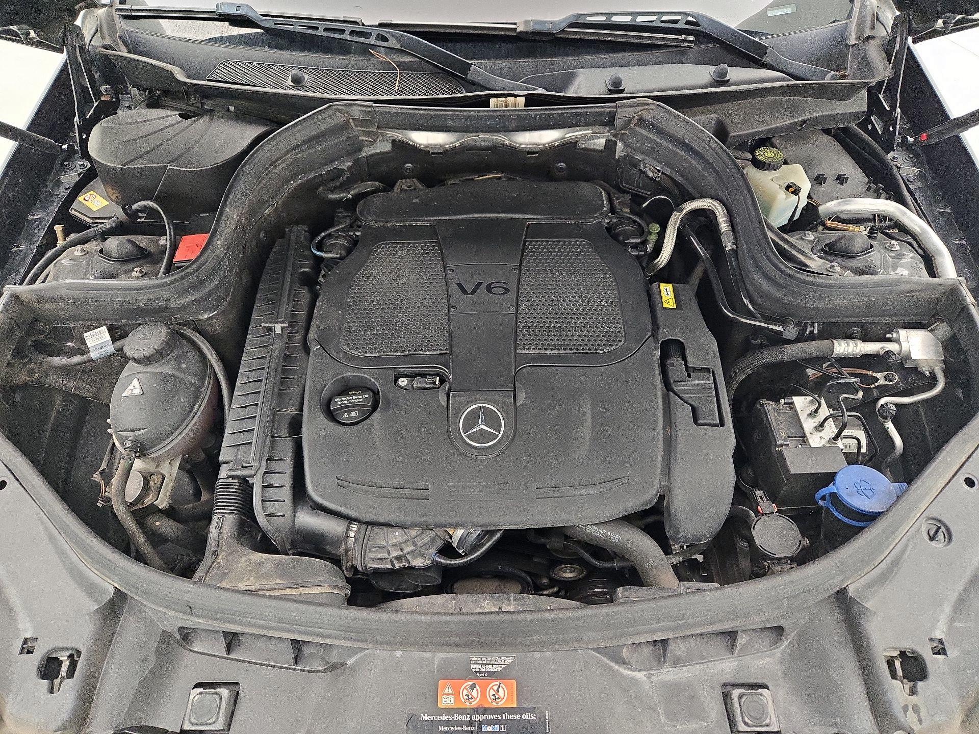 Thumbnail: 2015 Mercedes-Benz GLK - 19