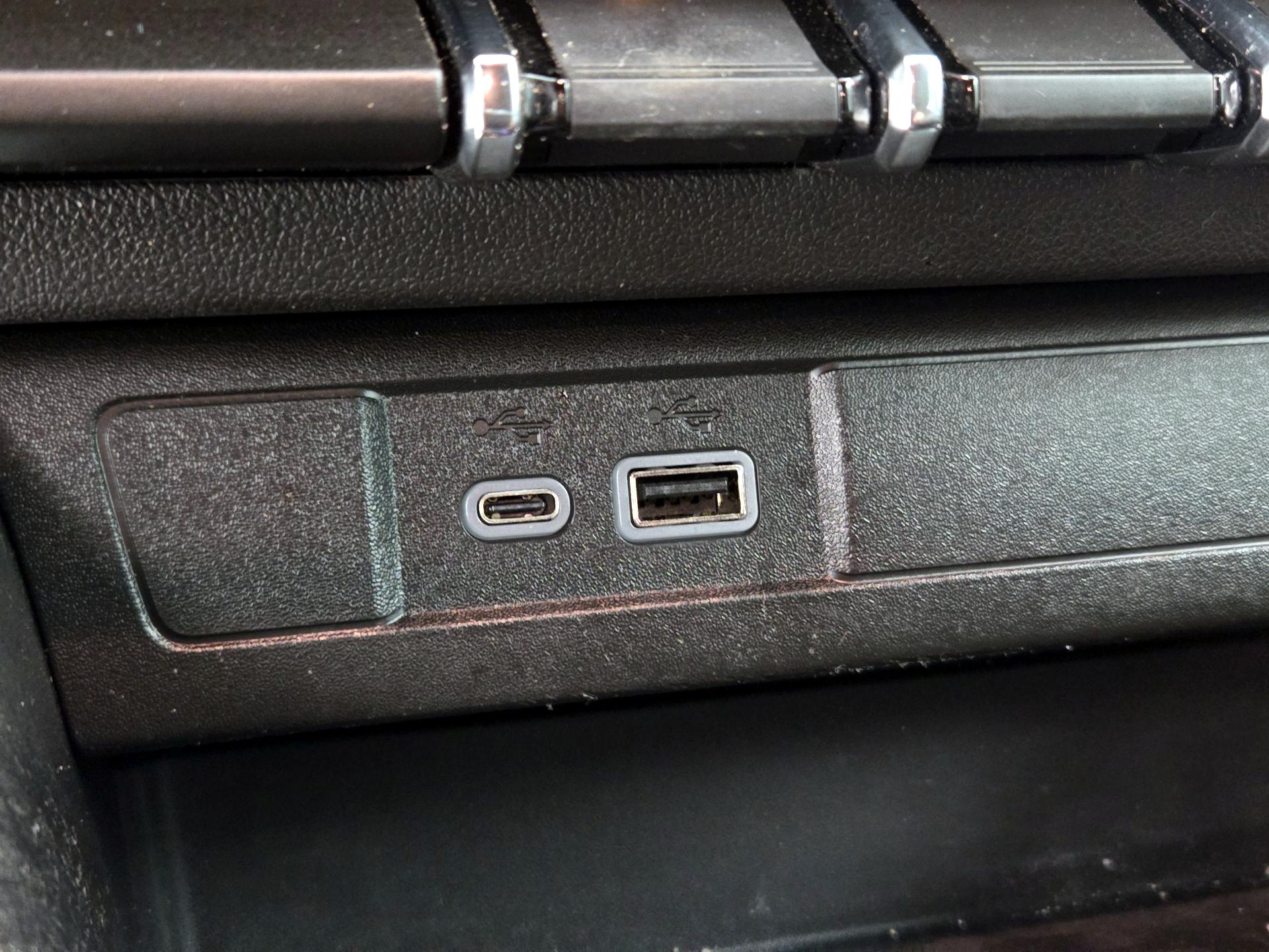 Thumbnail: 2023 Chevrolet Colorado - 19