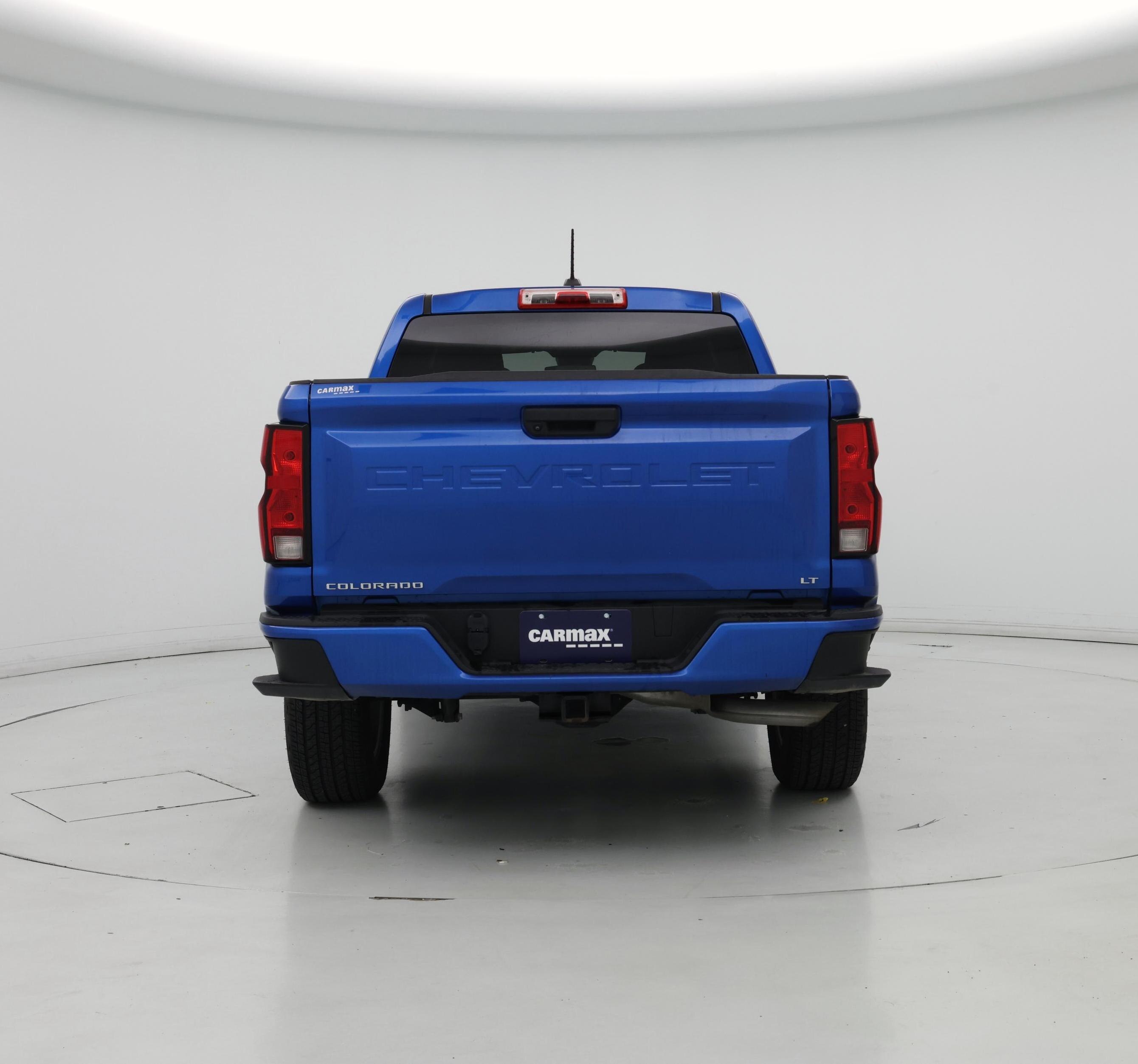 Thumbnail: 2023 Chevrolet Colorado - 6