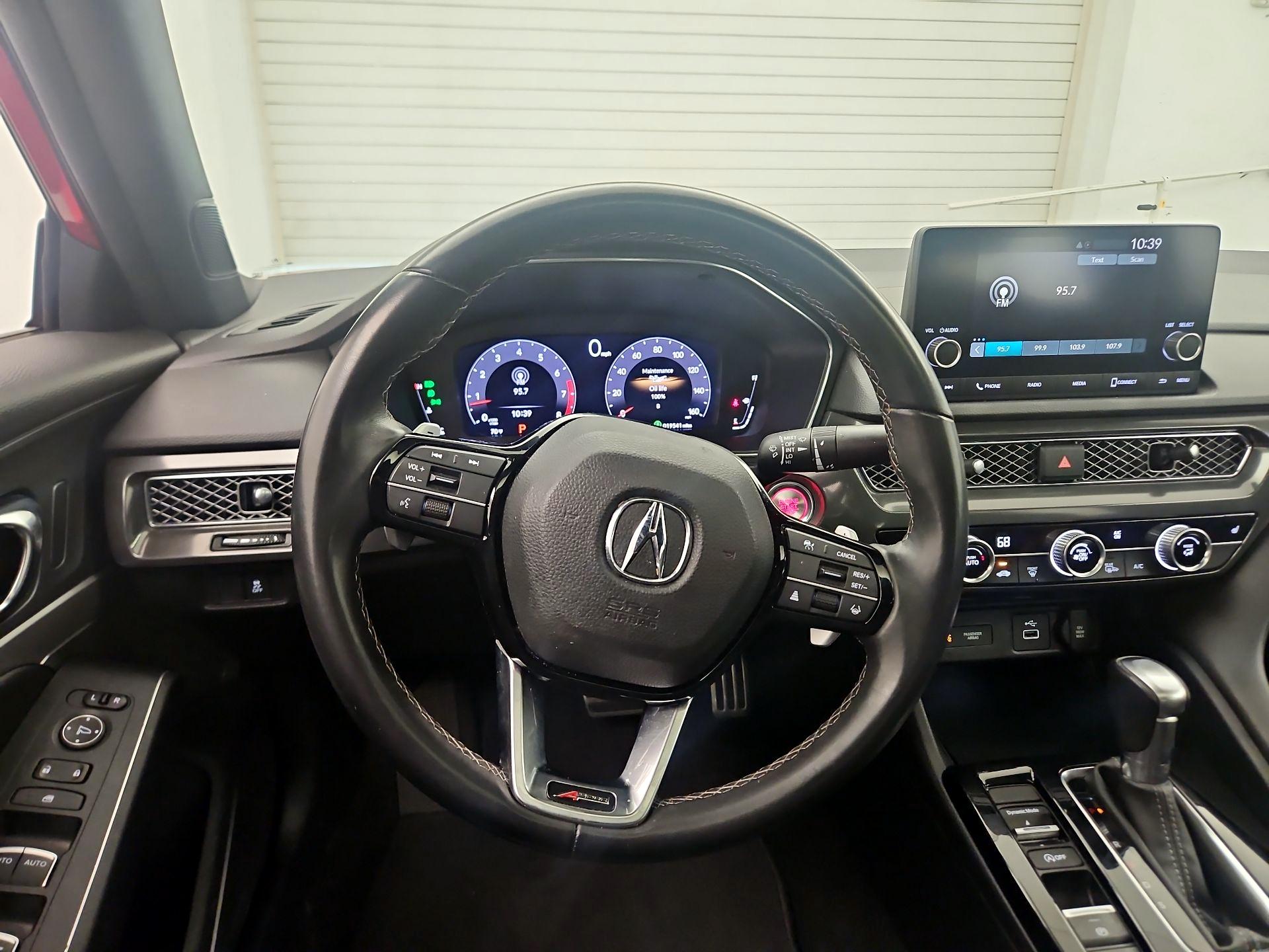 Thumbnail: 2023 Acura Integra - 10