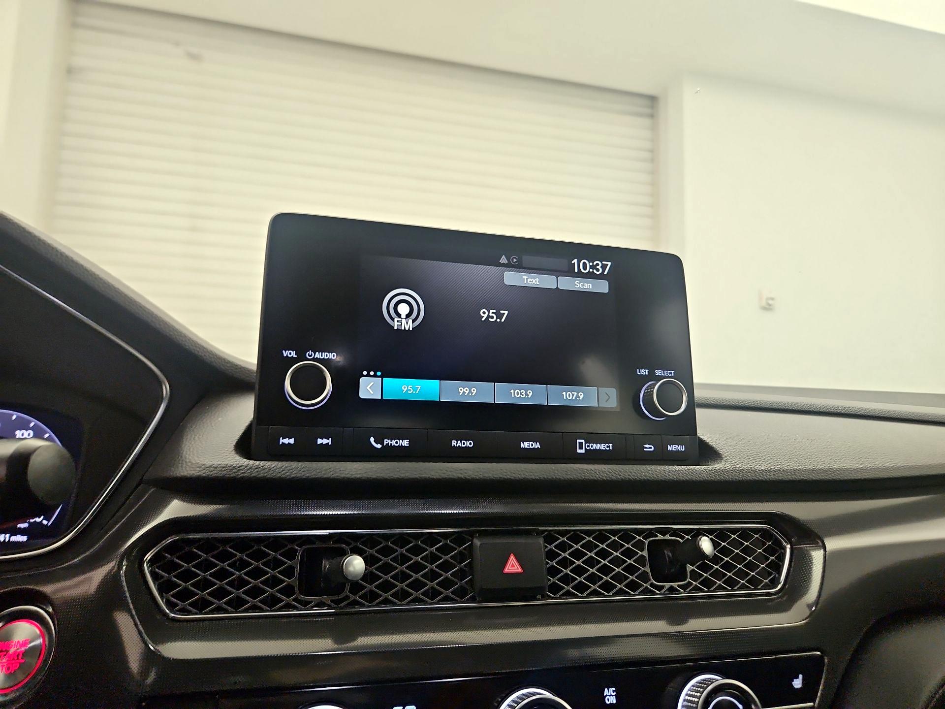 Thumbnail: 2023 Acura Integra - 14