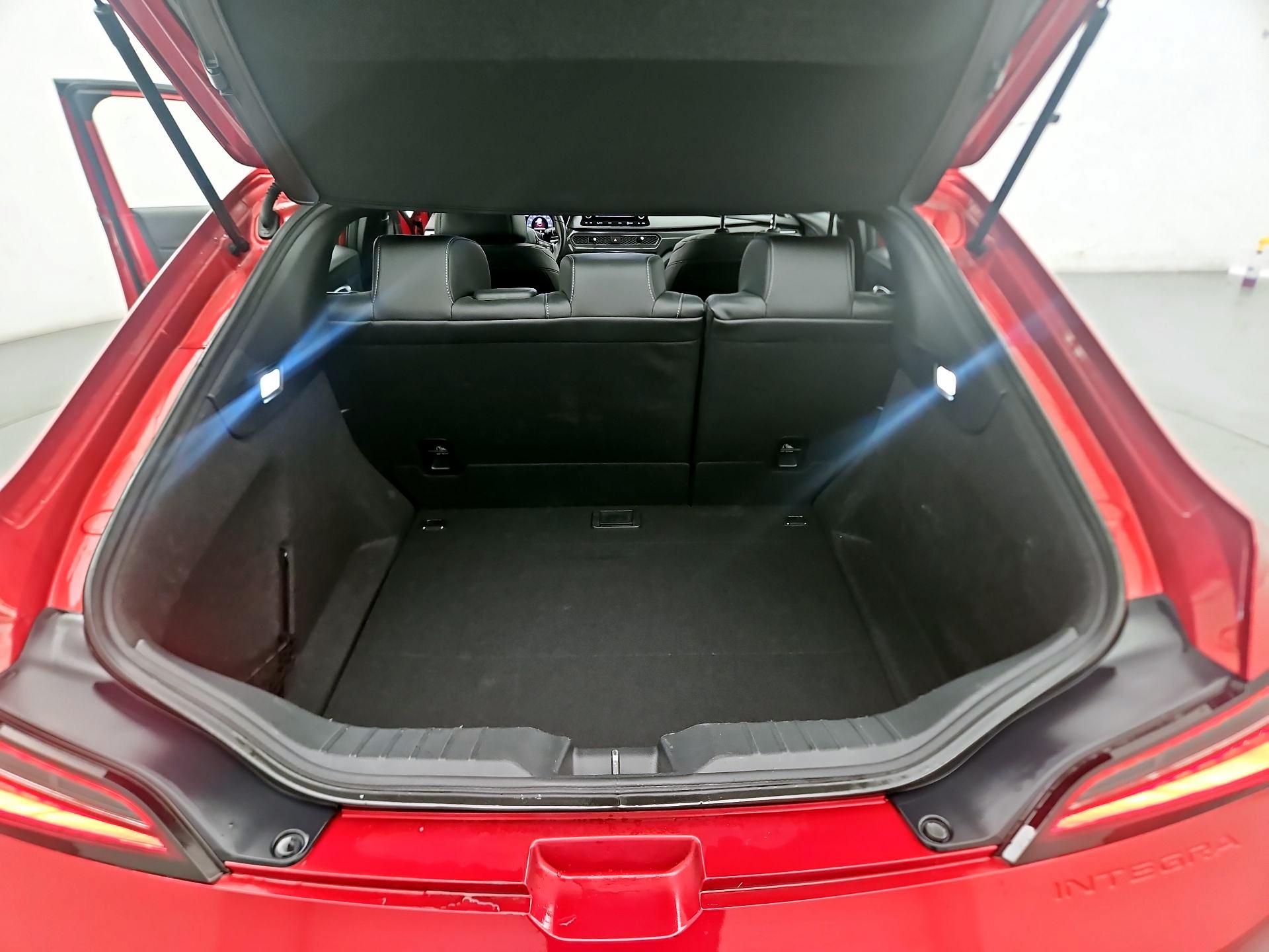 Thumbnail: 2023 Acura Integra - 20