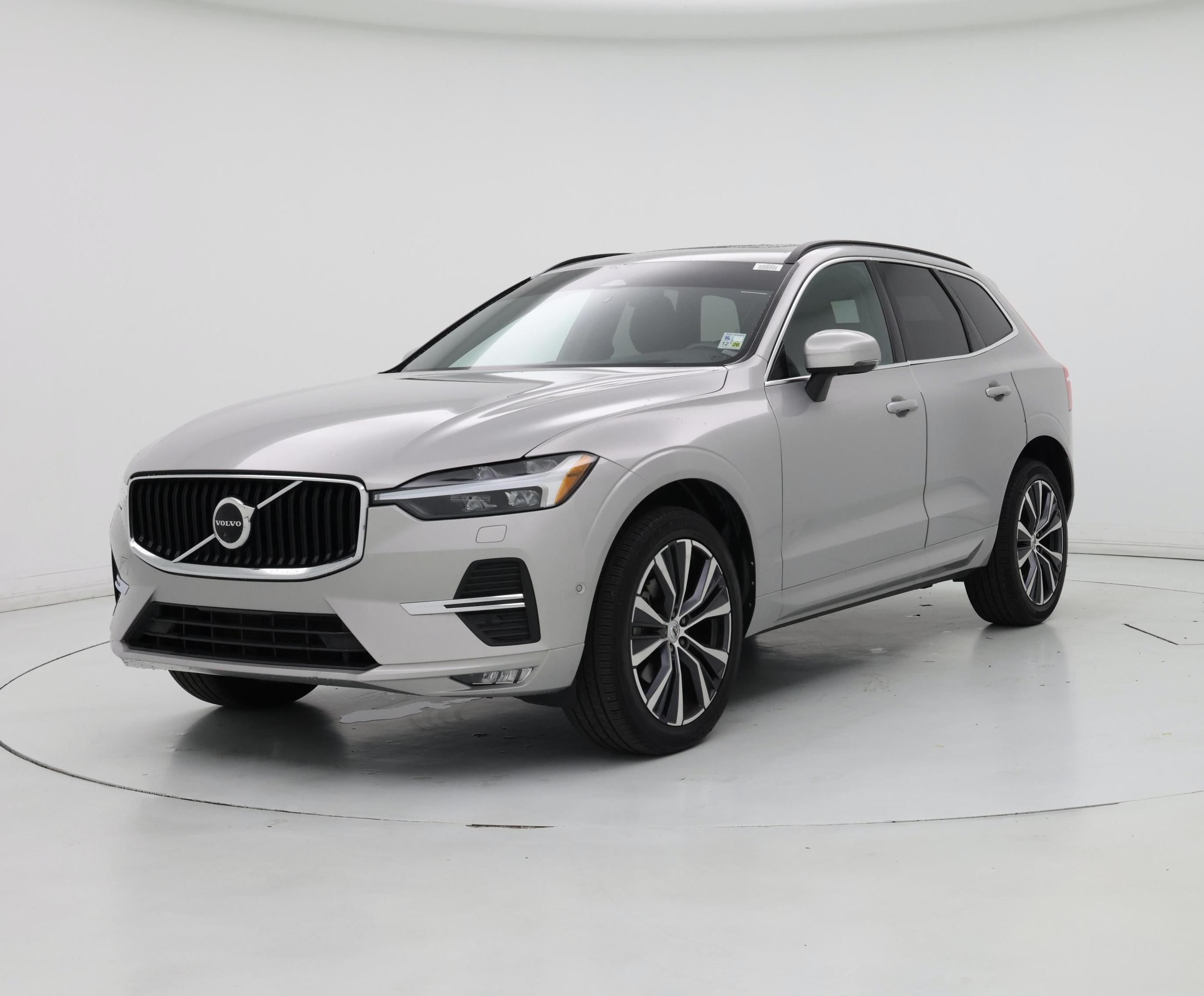 Thumbnail: 2022 Volvo XC60 - 4