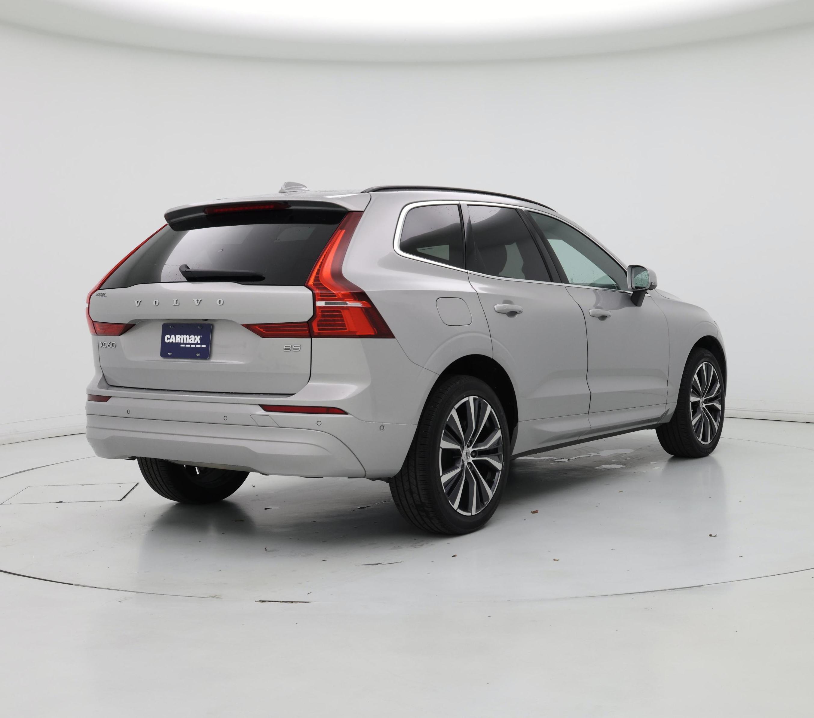 Thumbnail: 2022 Volvo XC60 - 8
