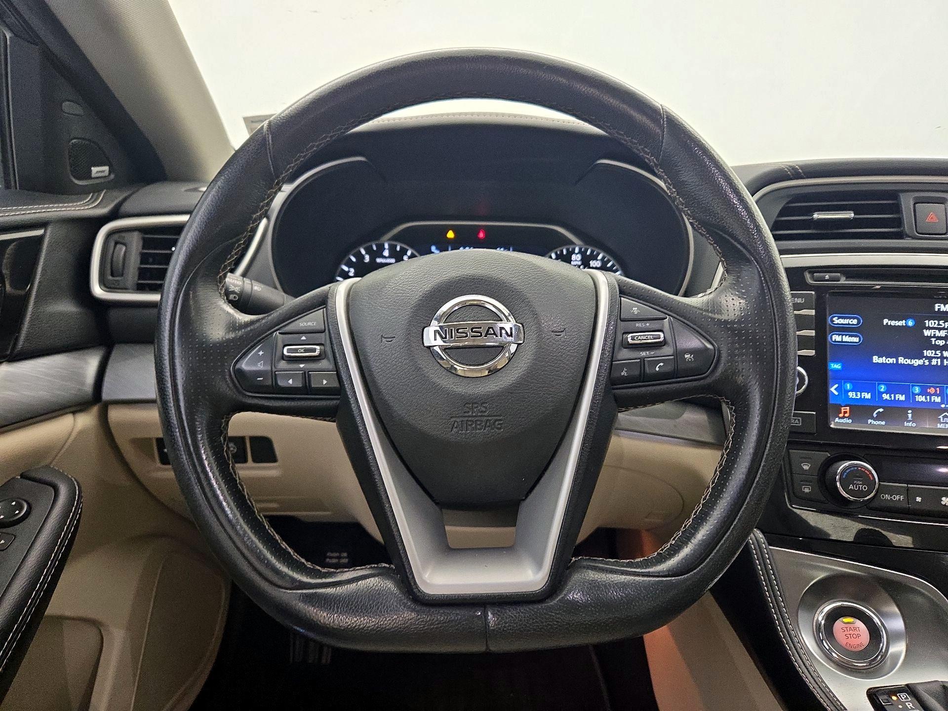 Thumbnail: 2017 Nissan Maxima - 10