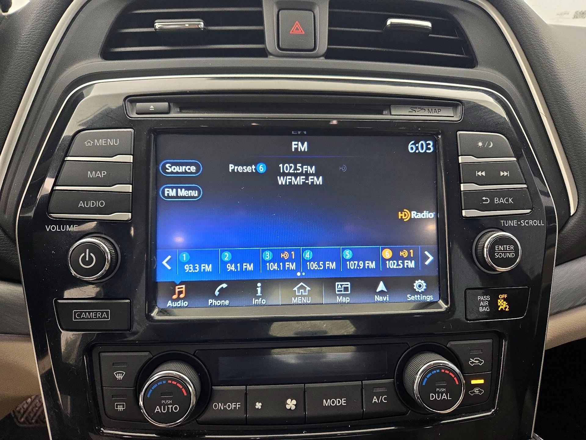 Thumbnail: 2017 Nissan Maxima - 16