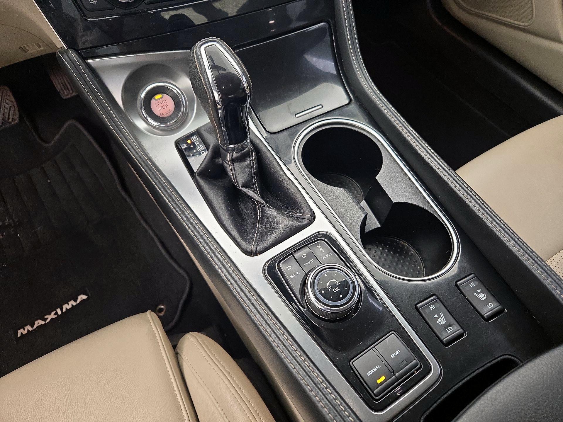 Thumbnail: 2017 Nissan Maxima - 18