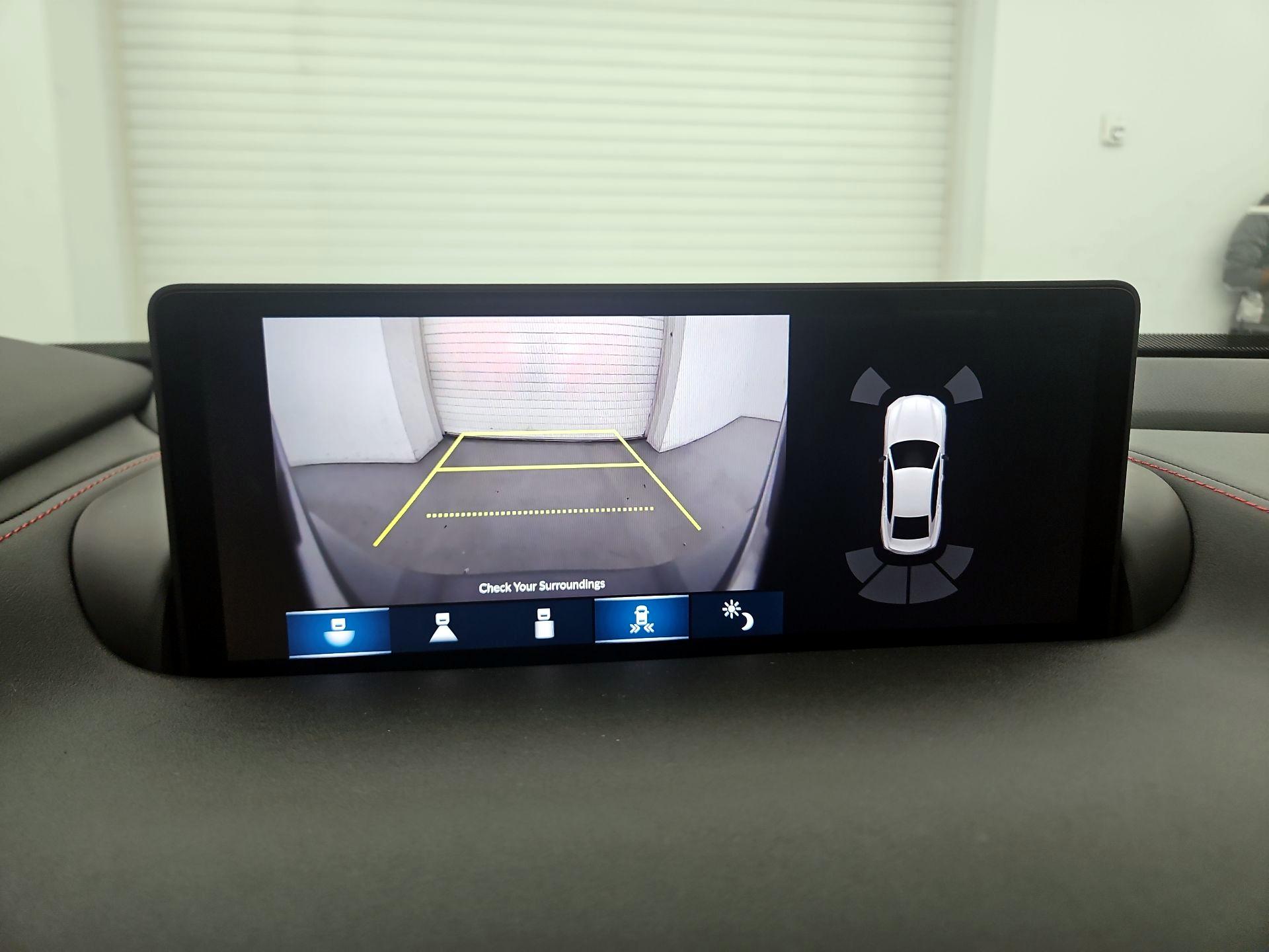 Thumbnail: 2025 Acura TLX - 14