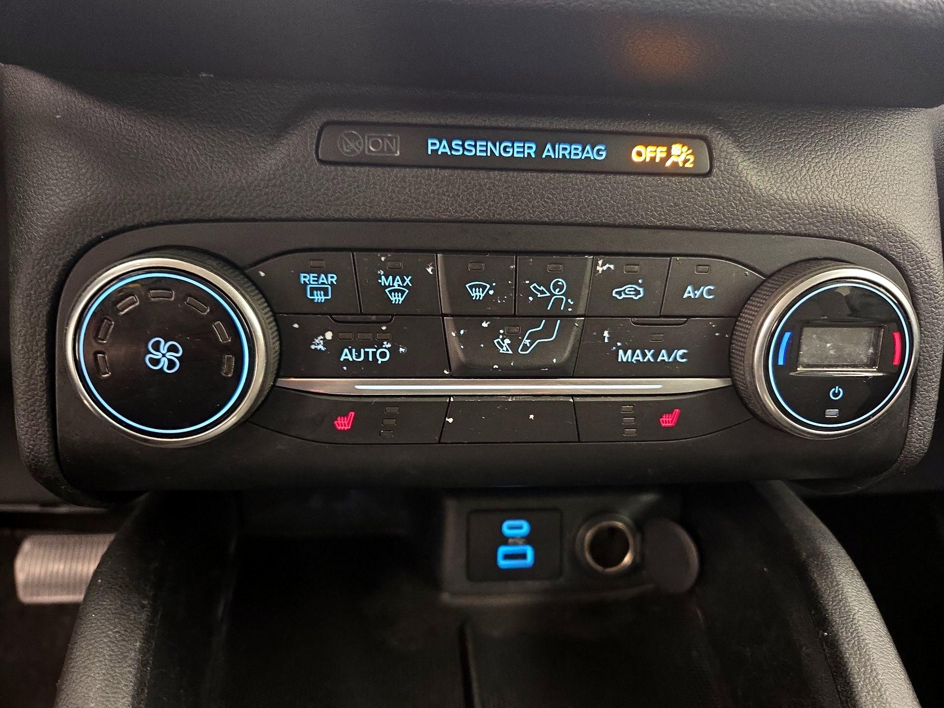 Thumbnail: 2020 Ford Escape - 16