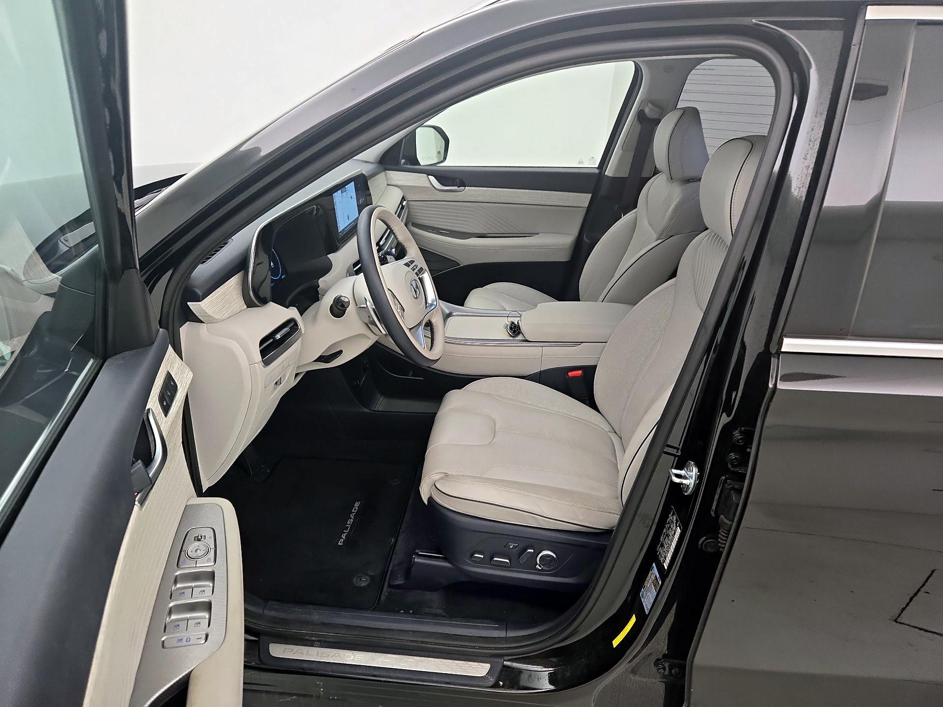 Thumbnail: 2023 Hyundai Palisade - 11