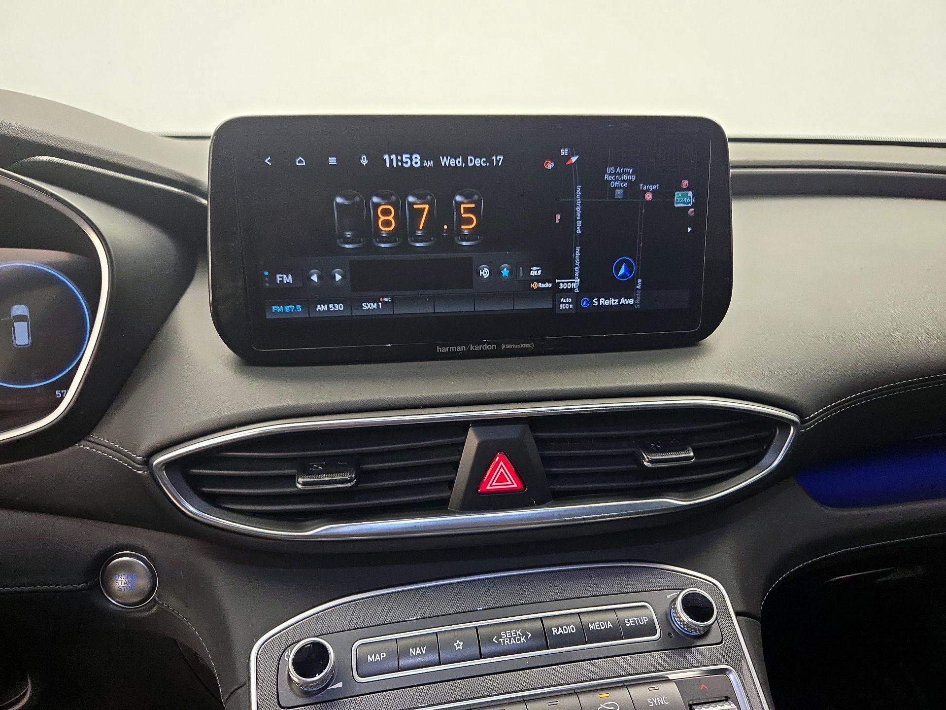 Thumbnail: 2022 Hyundai Santa Fe - 16