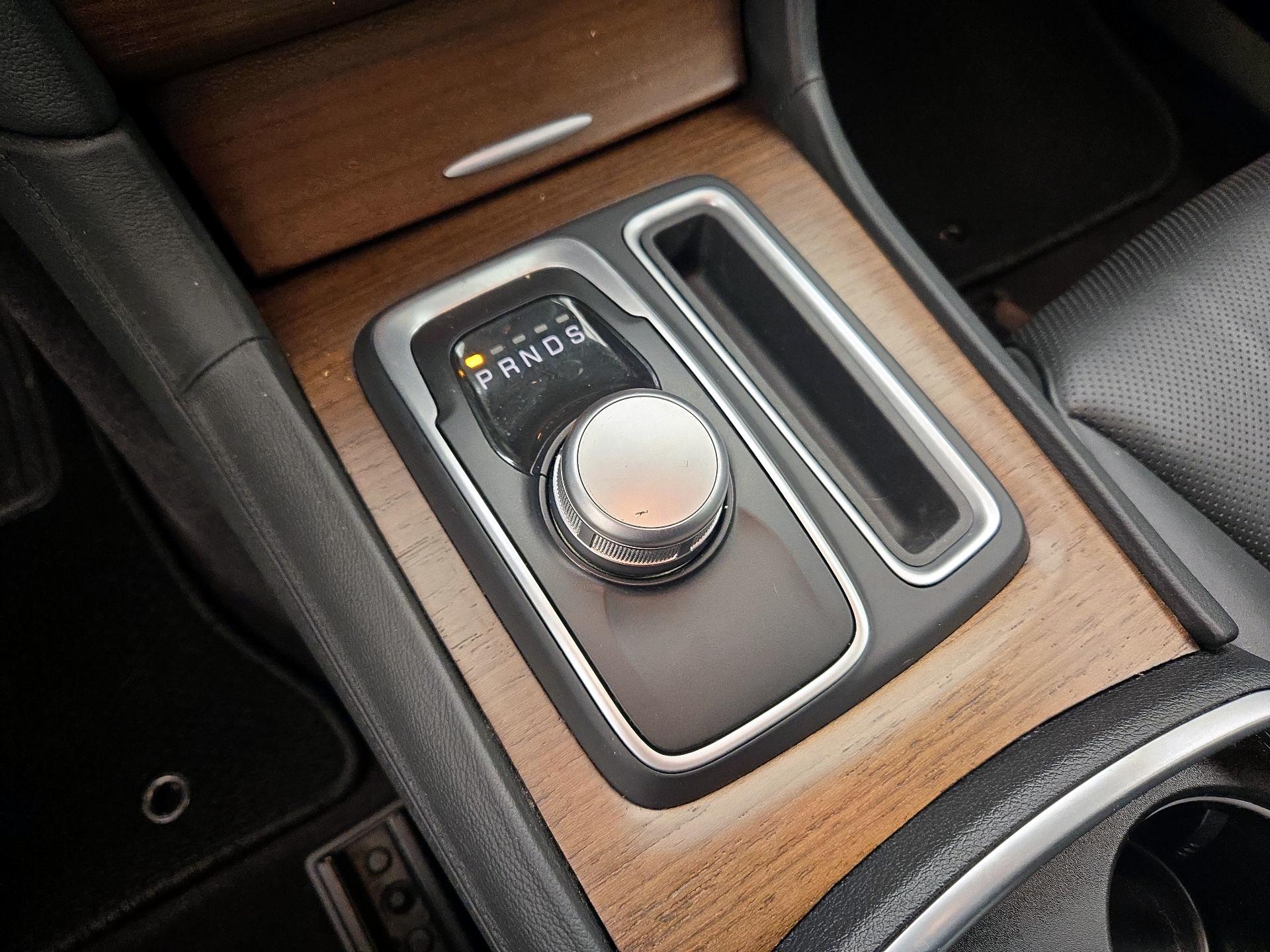 Thumbnail: 2018 Chrysler 300 - 18