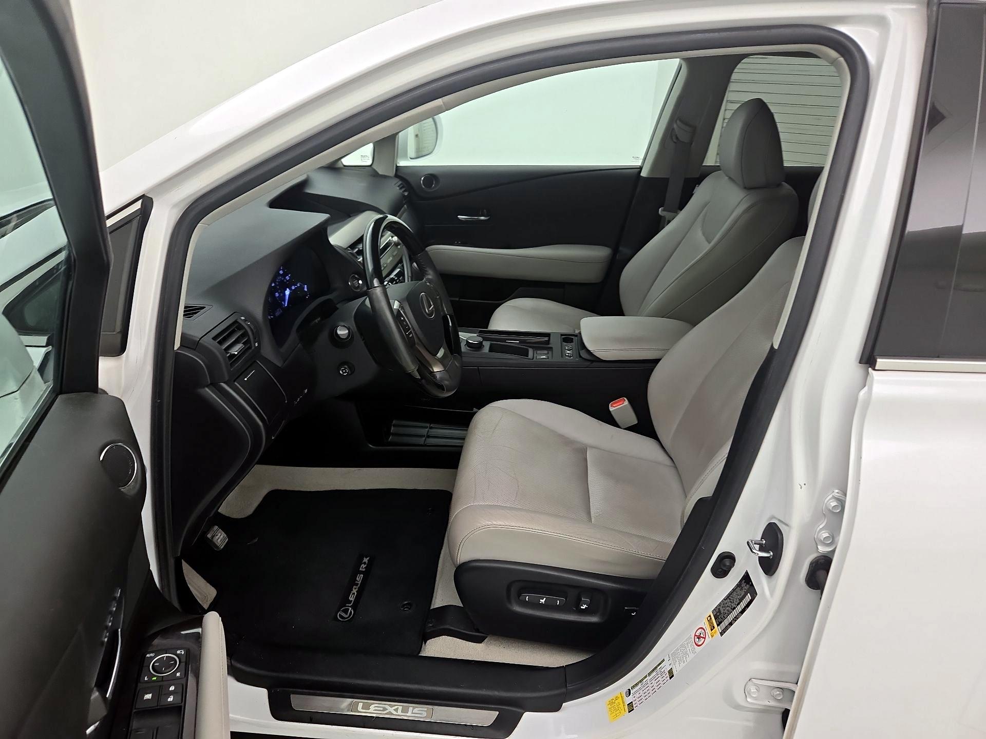 Thumbnail: 2015 Lexus RX - 11