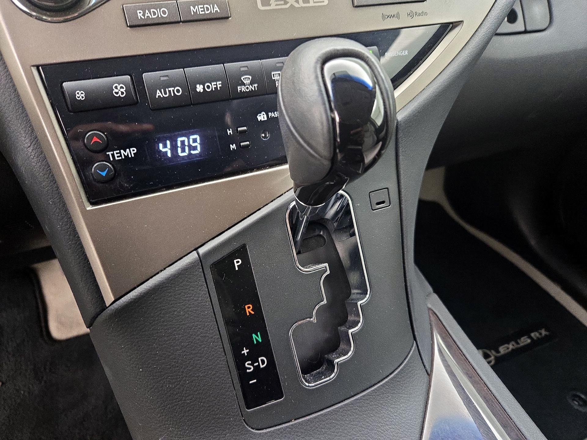 Thumbnail: 2015 Lexus RX - 17