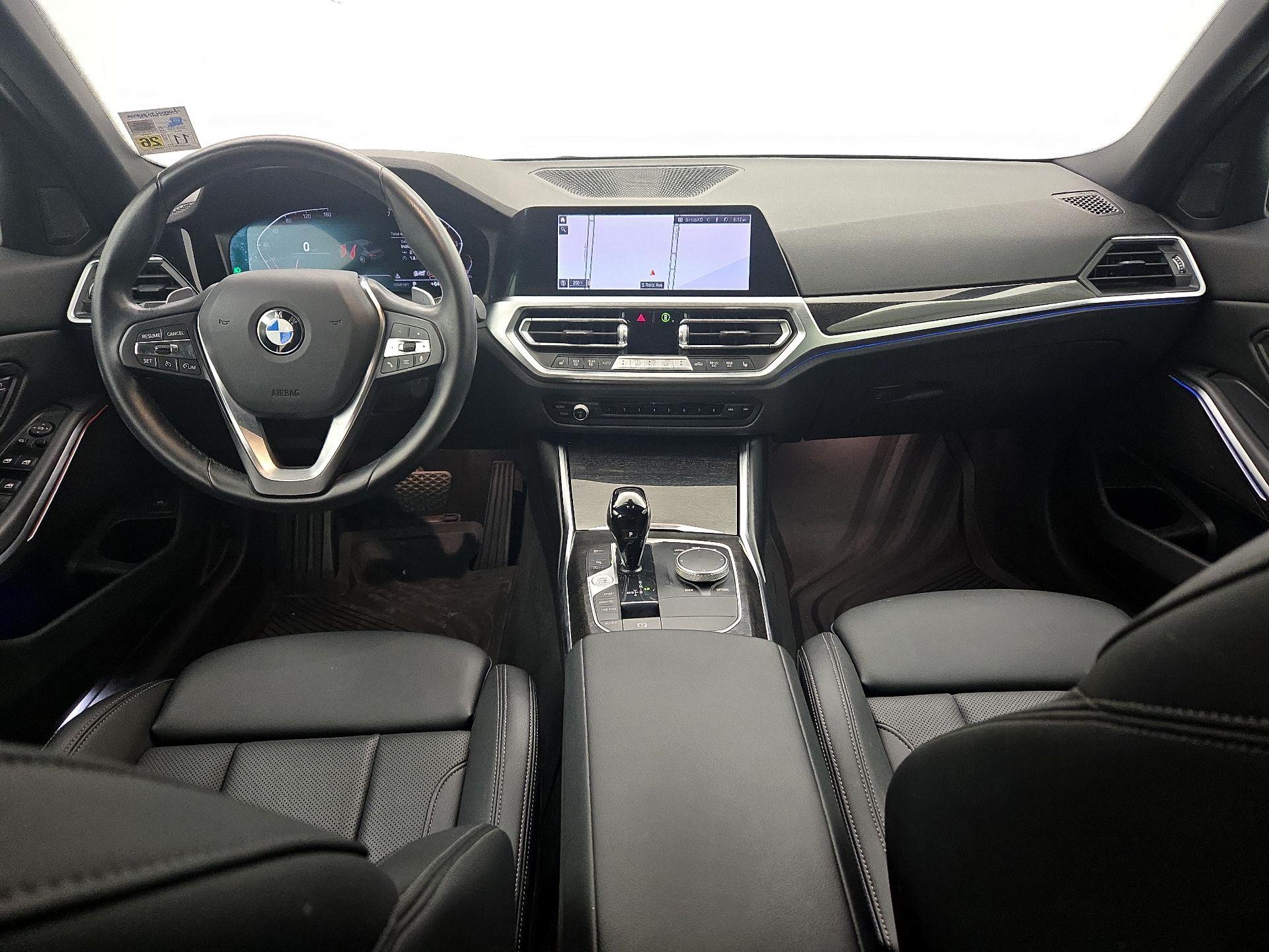 Thumbnail: 2022 BMW 3 Series - 9