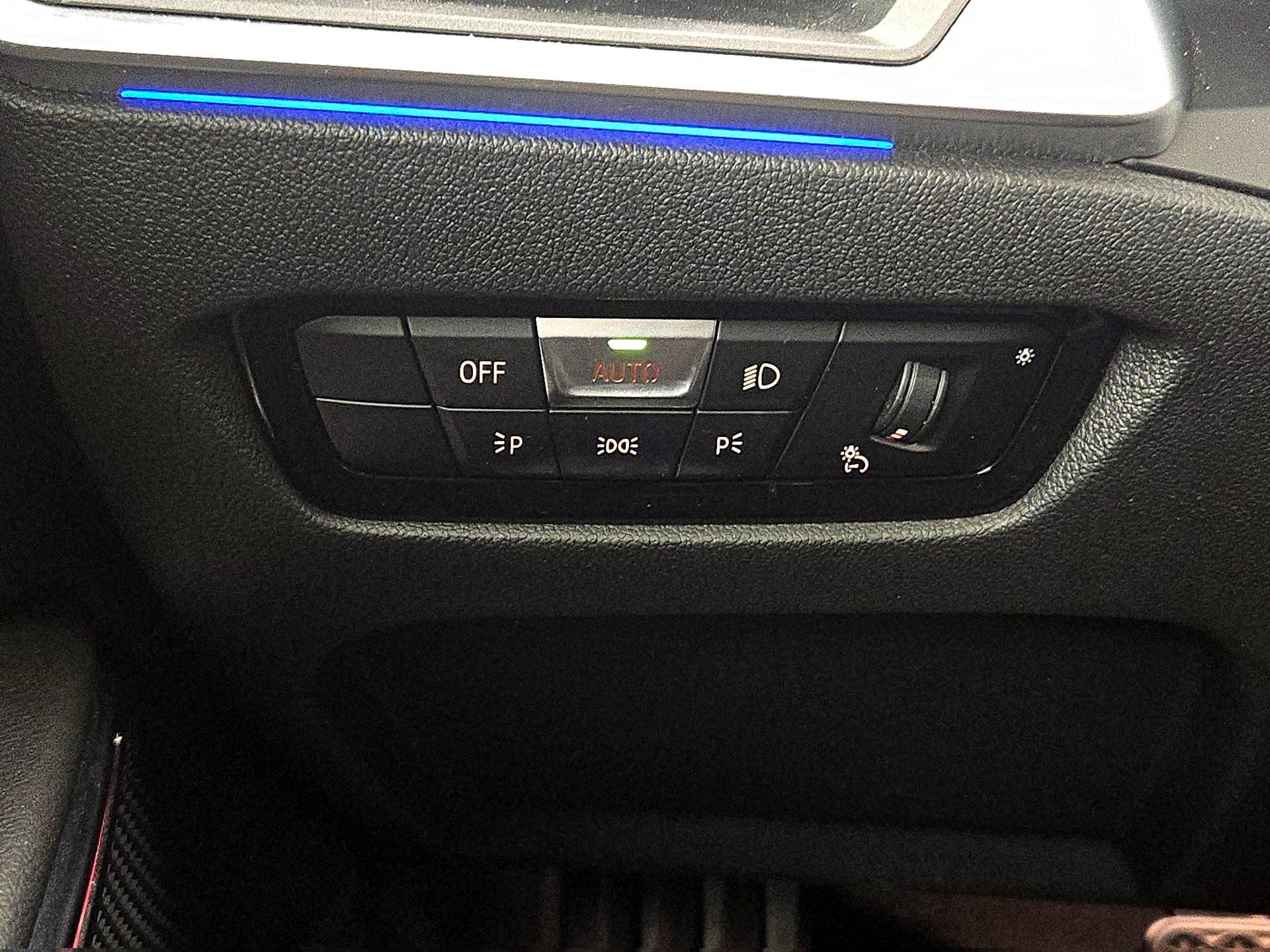 Thumbnail: 2022 BMW 3 Series - 13