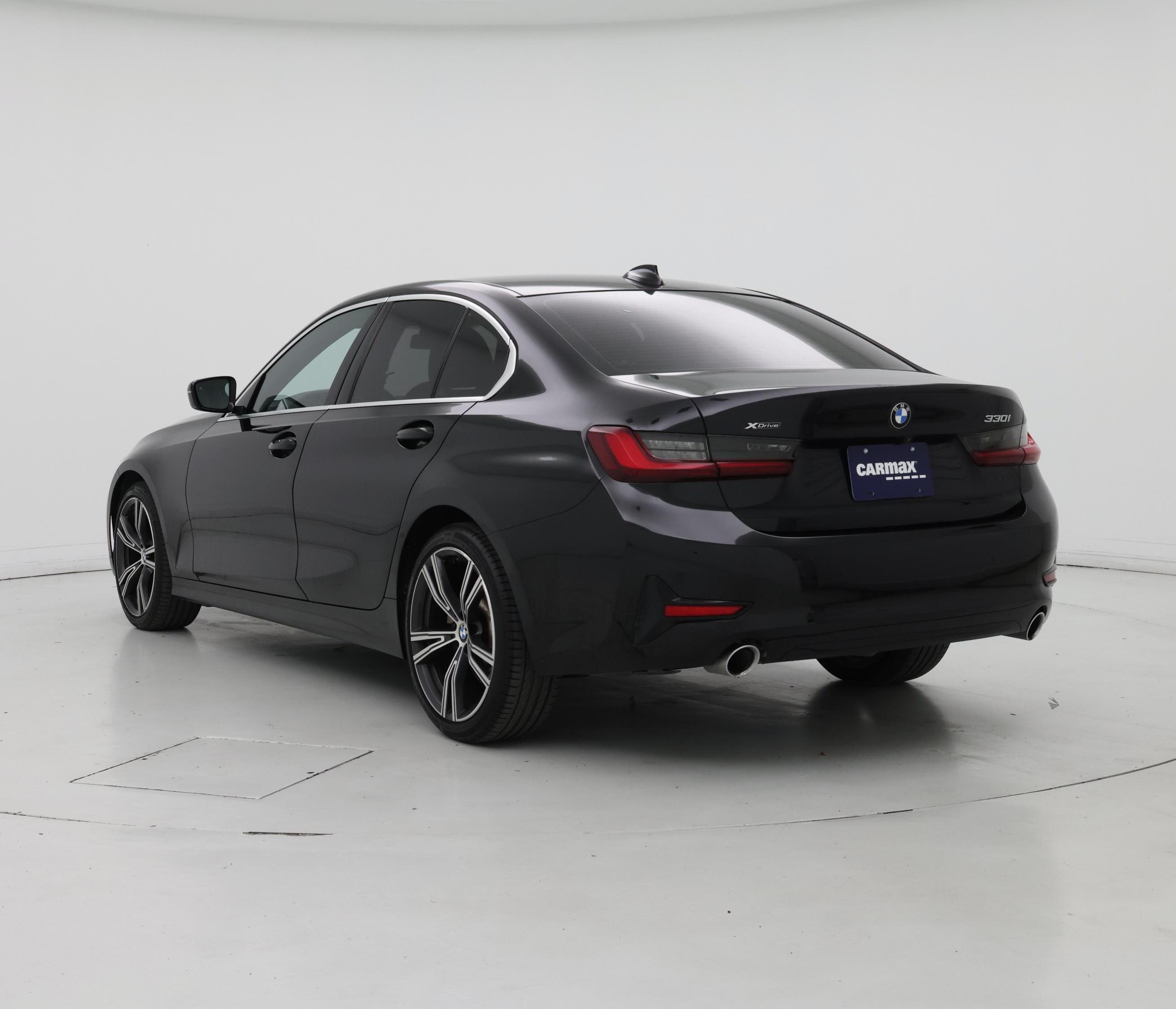 Thumbnail: 2022 BMW 3 Series - 2