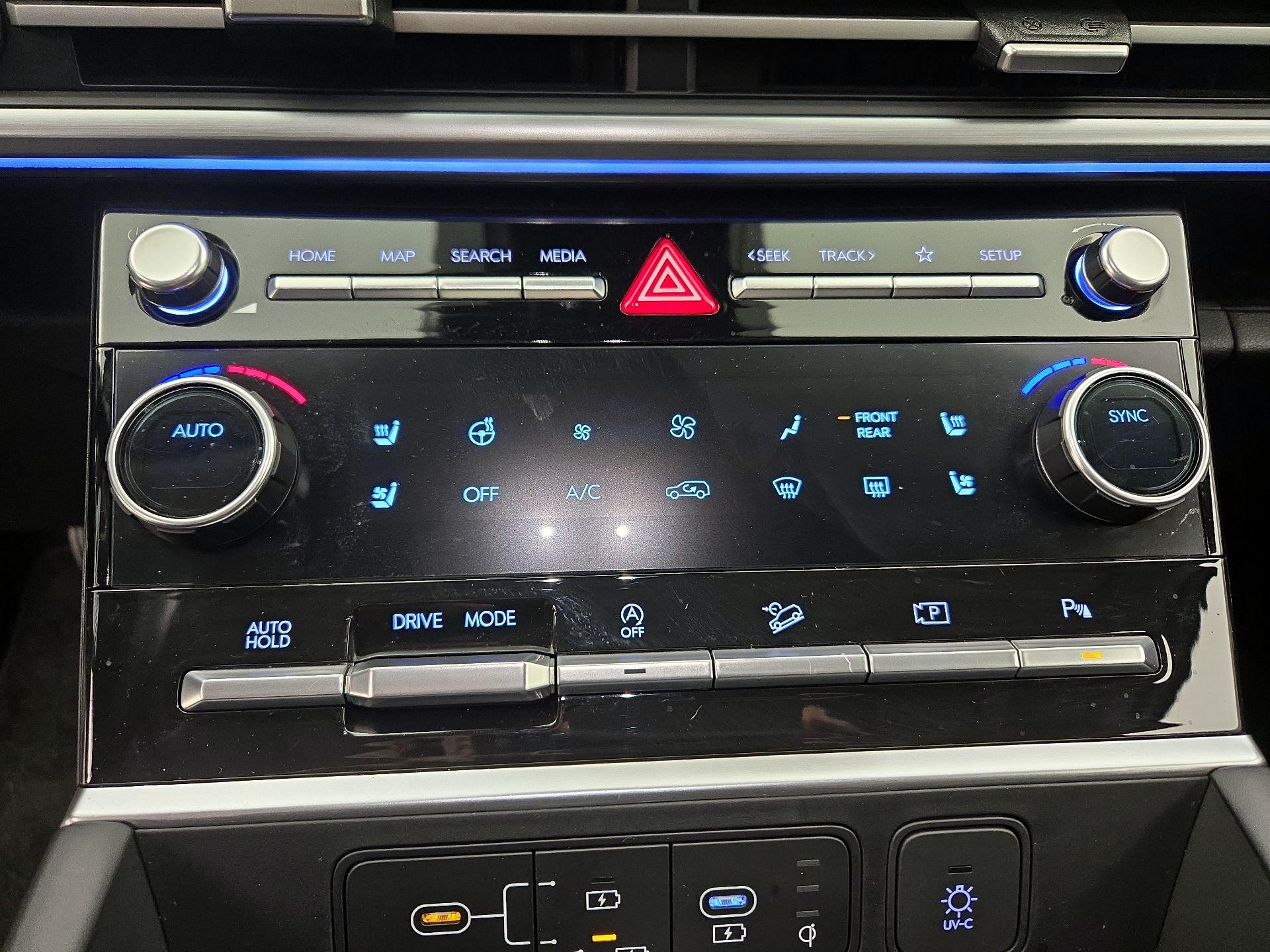 Thumbnail: 2024 Hyundai Santa Fe - 17