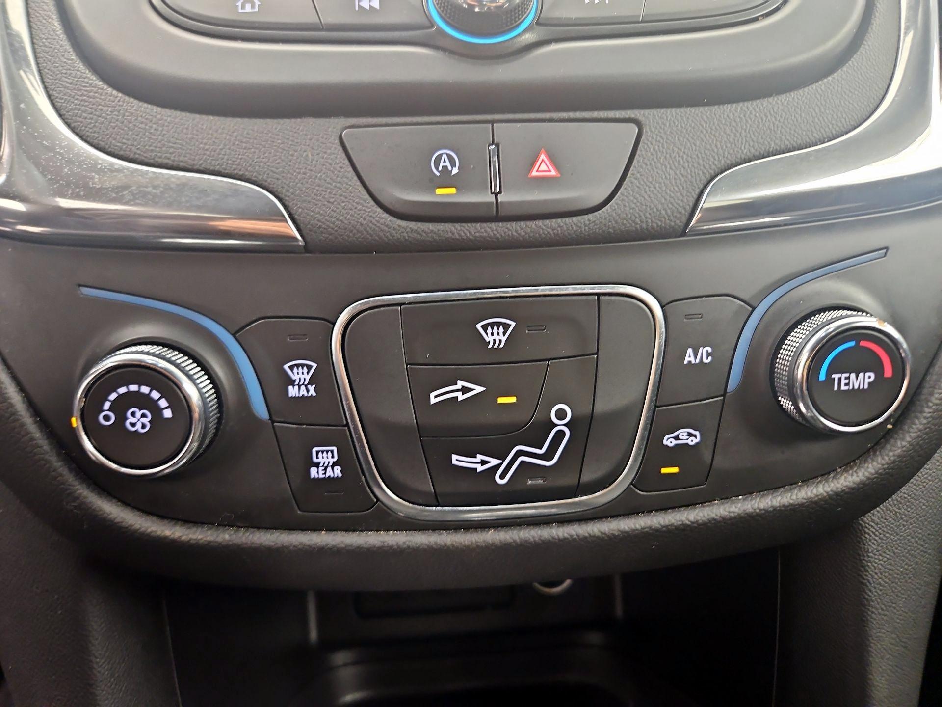 Thumbnail: 2023 Chevrolet Equinox - 16