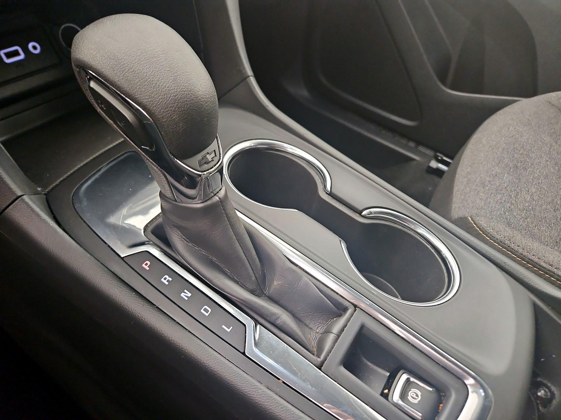 Thumbnail: 2023 Chevrolet Equinox - 17