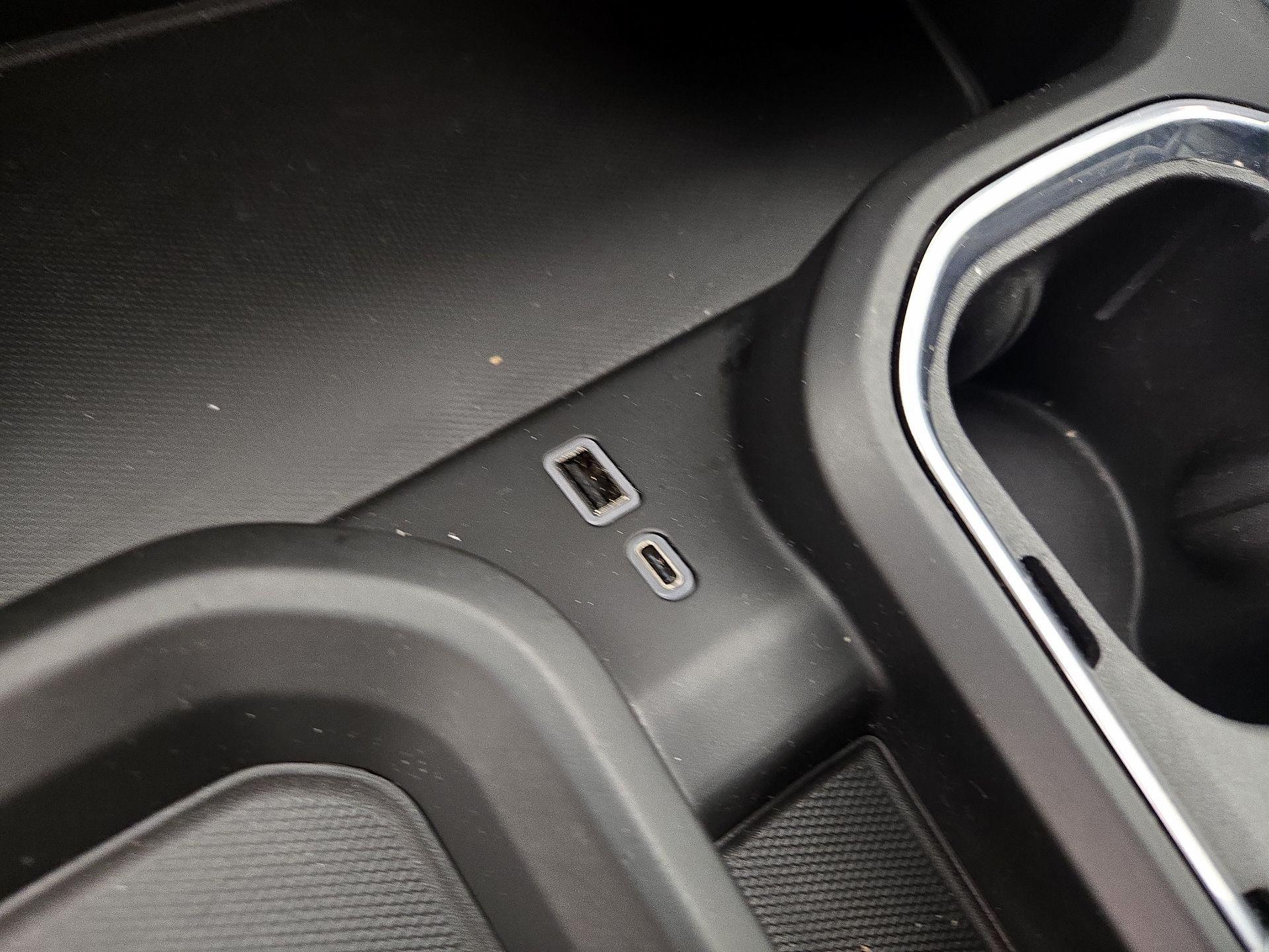 Thumbnail: 2024 GMC Sierra 2500 - 19