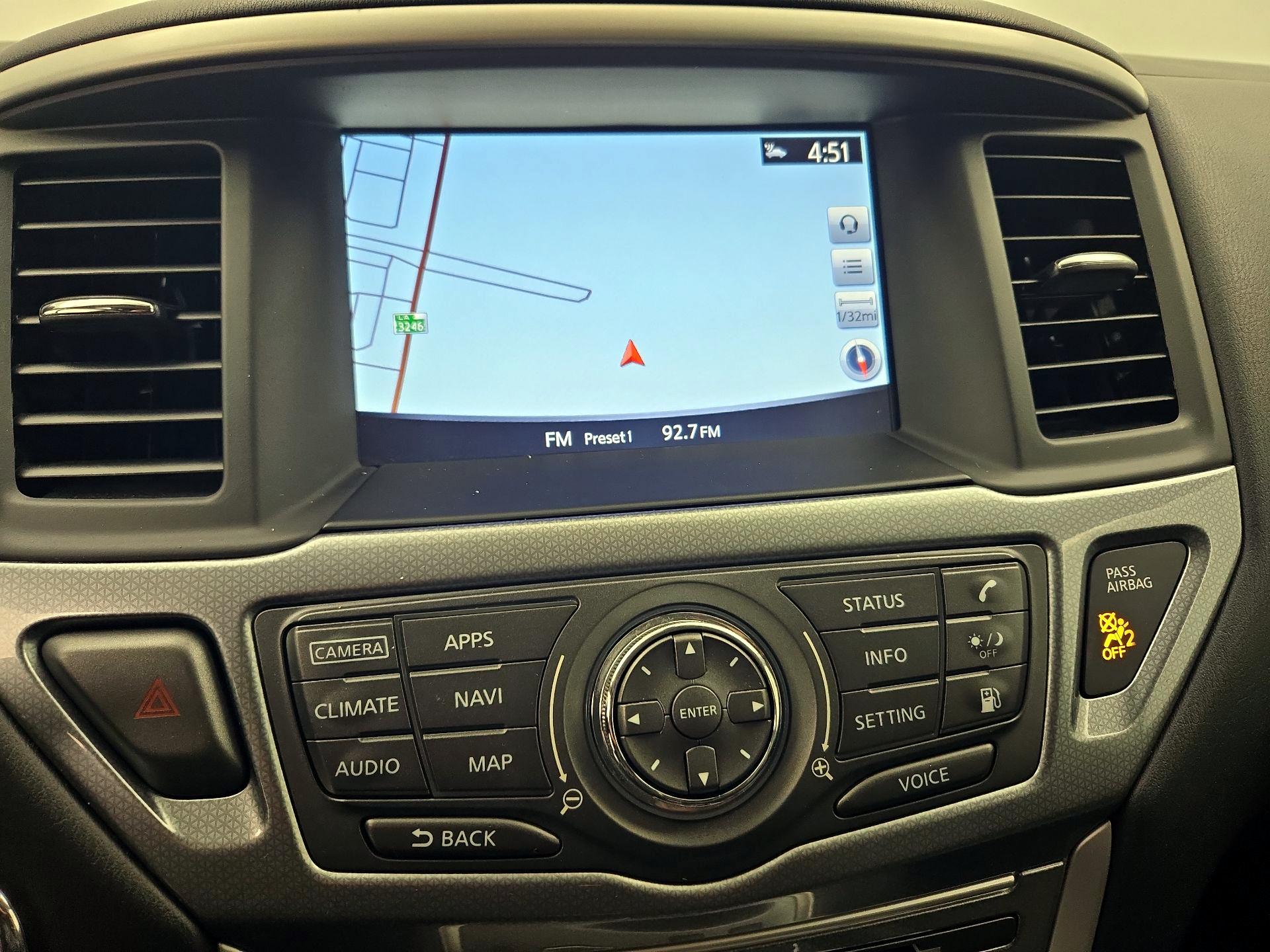 Thumbnail: 2019 Nissan Pathfinder - 14