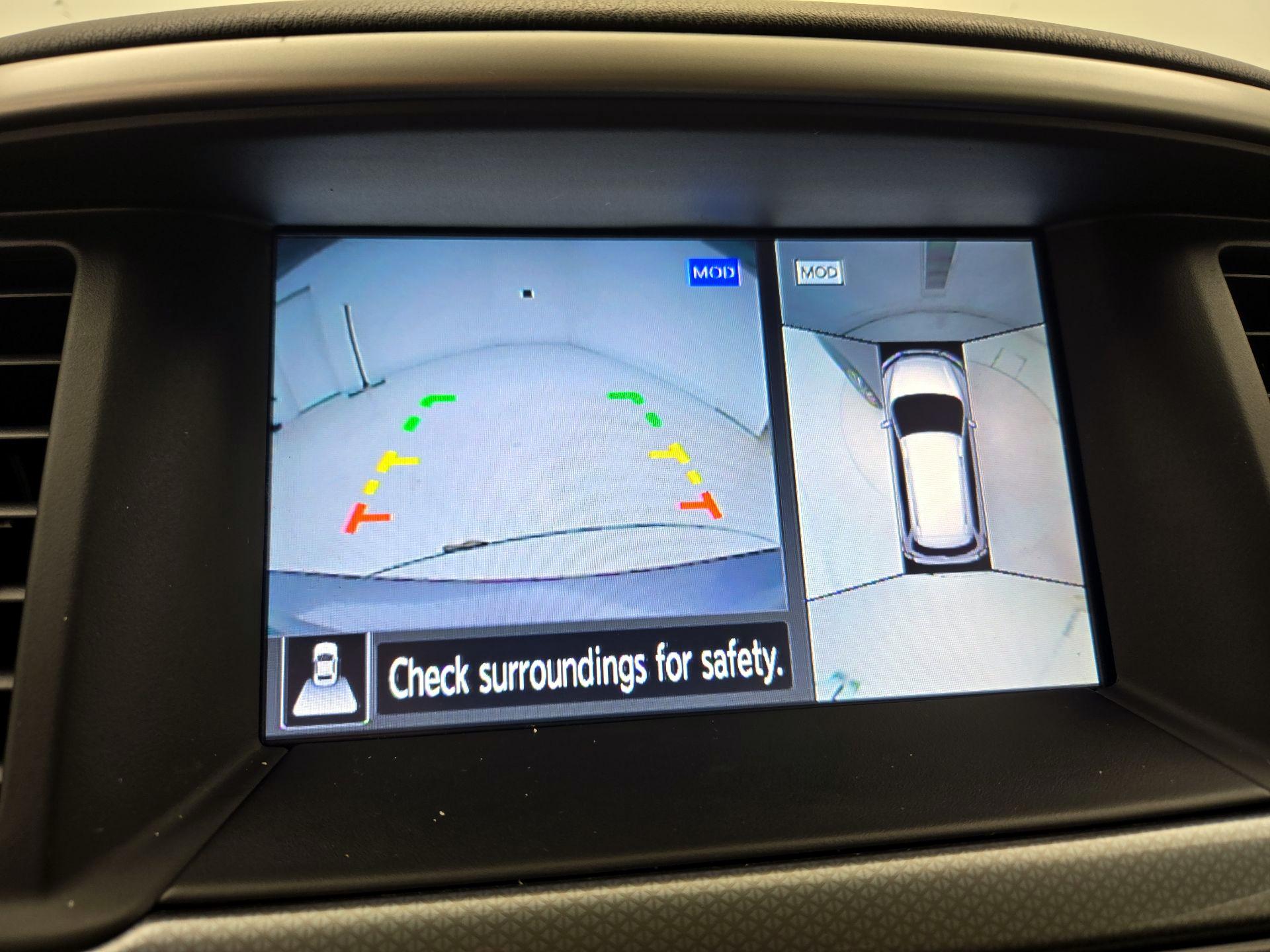 Thumbnail: 2019 Nissan Pathfinder - 15