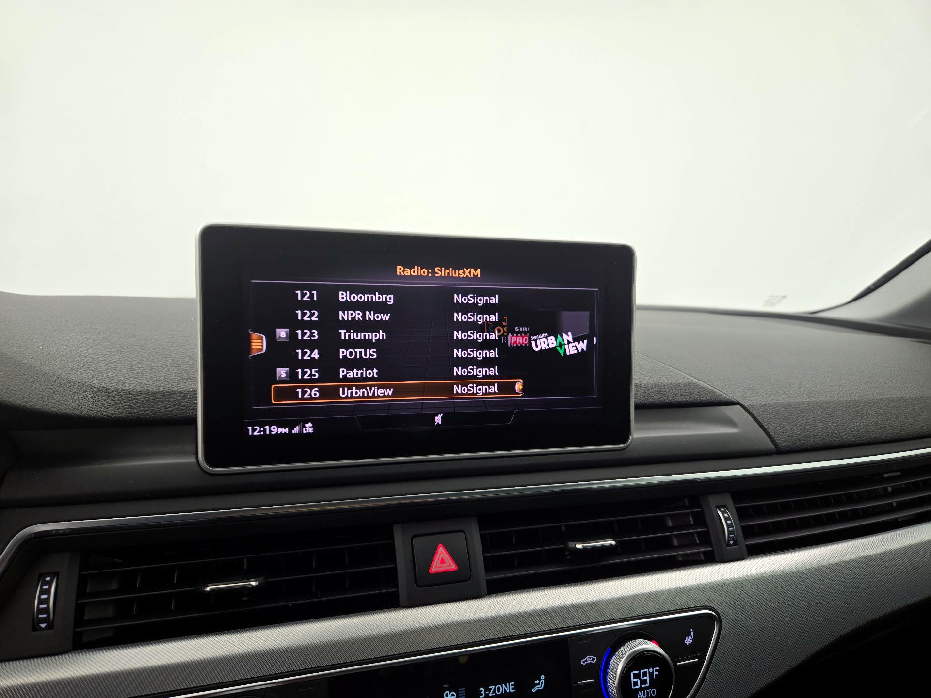 Thumbnail: 2017 Audi A4 - 16