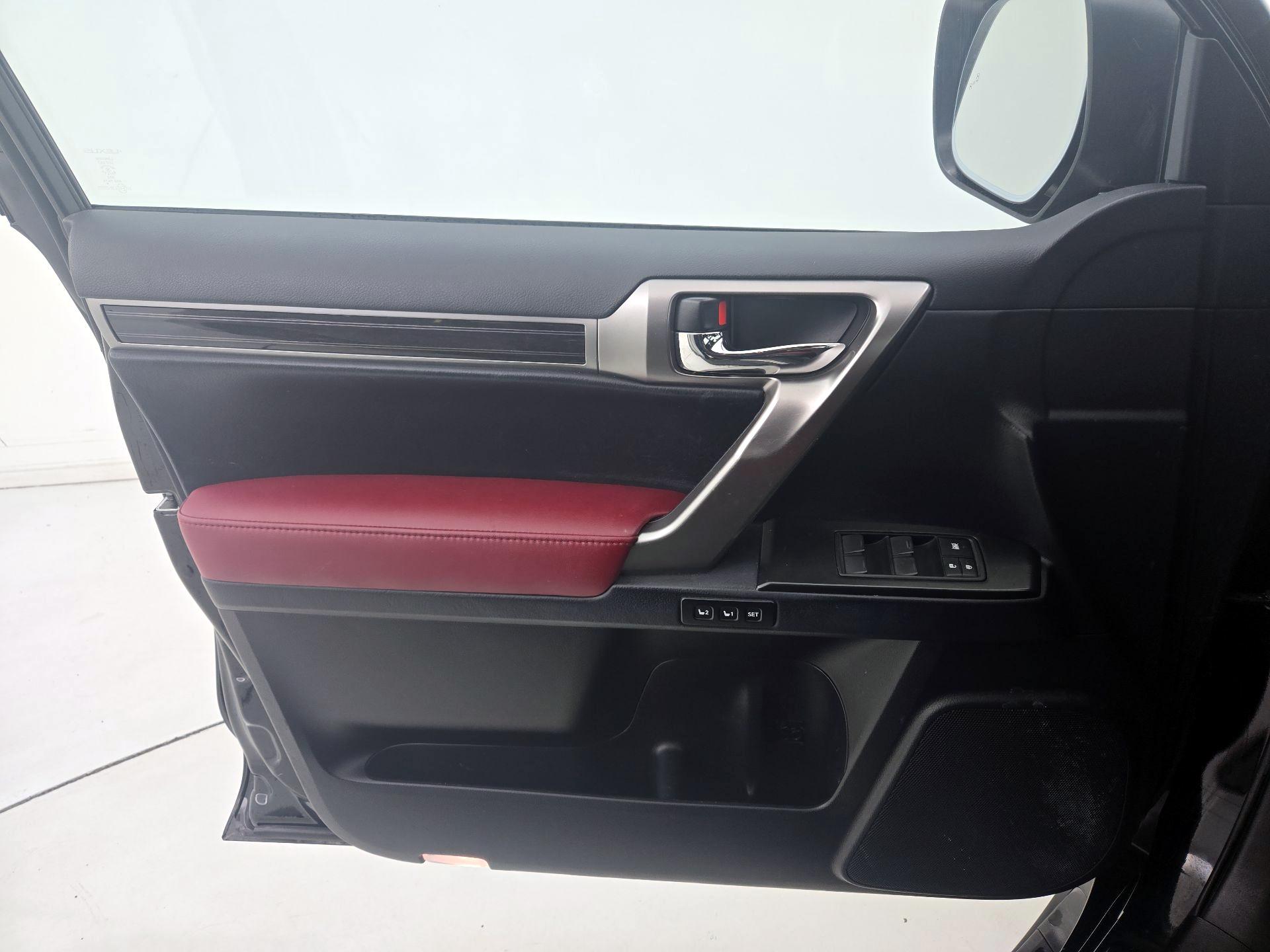 Thumbnail: 2022 Lexus GX - 12