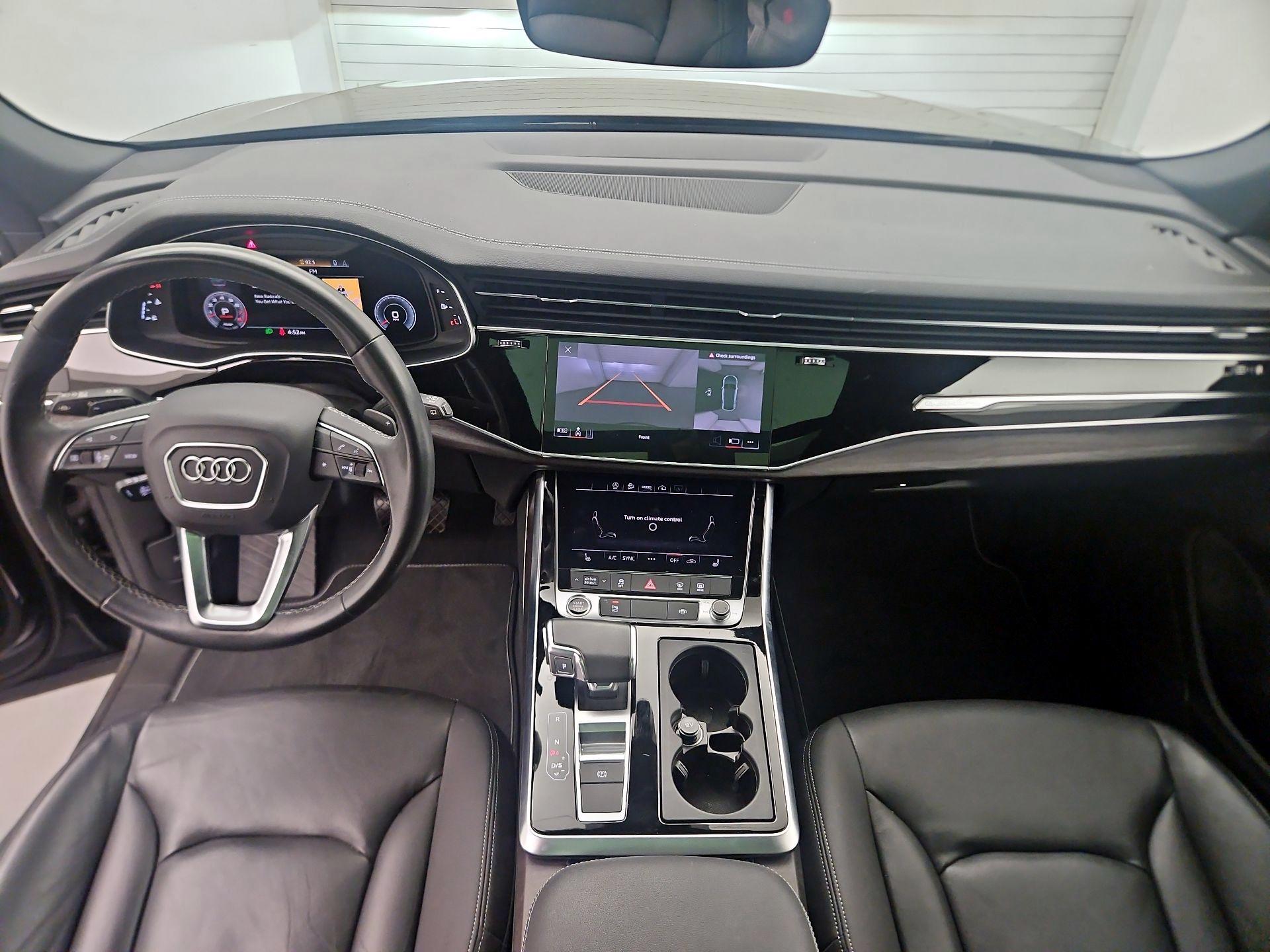 Thumbnail: 2023 Audi Q8 - 9