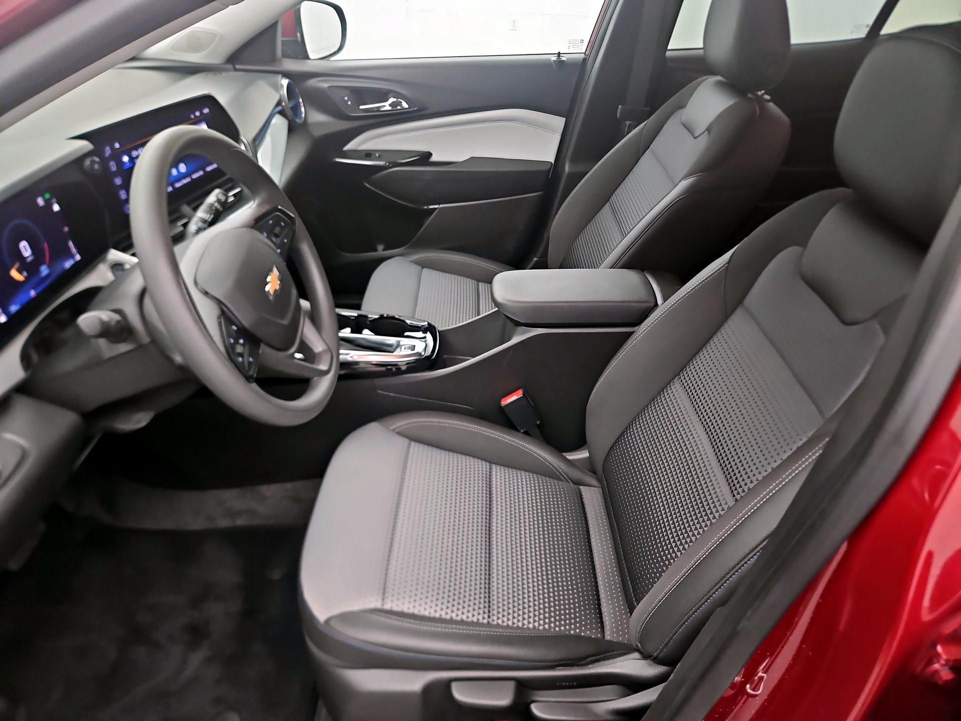 Thumbnail: 2025 Chevrolet Trax - 11