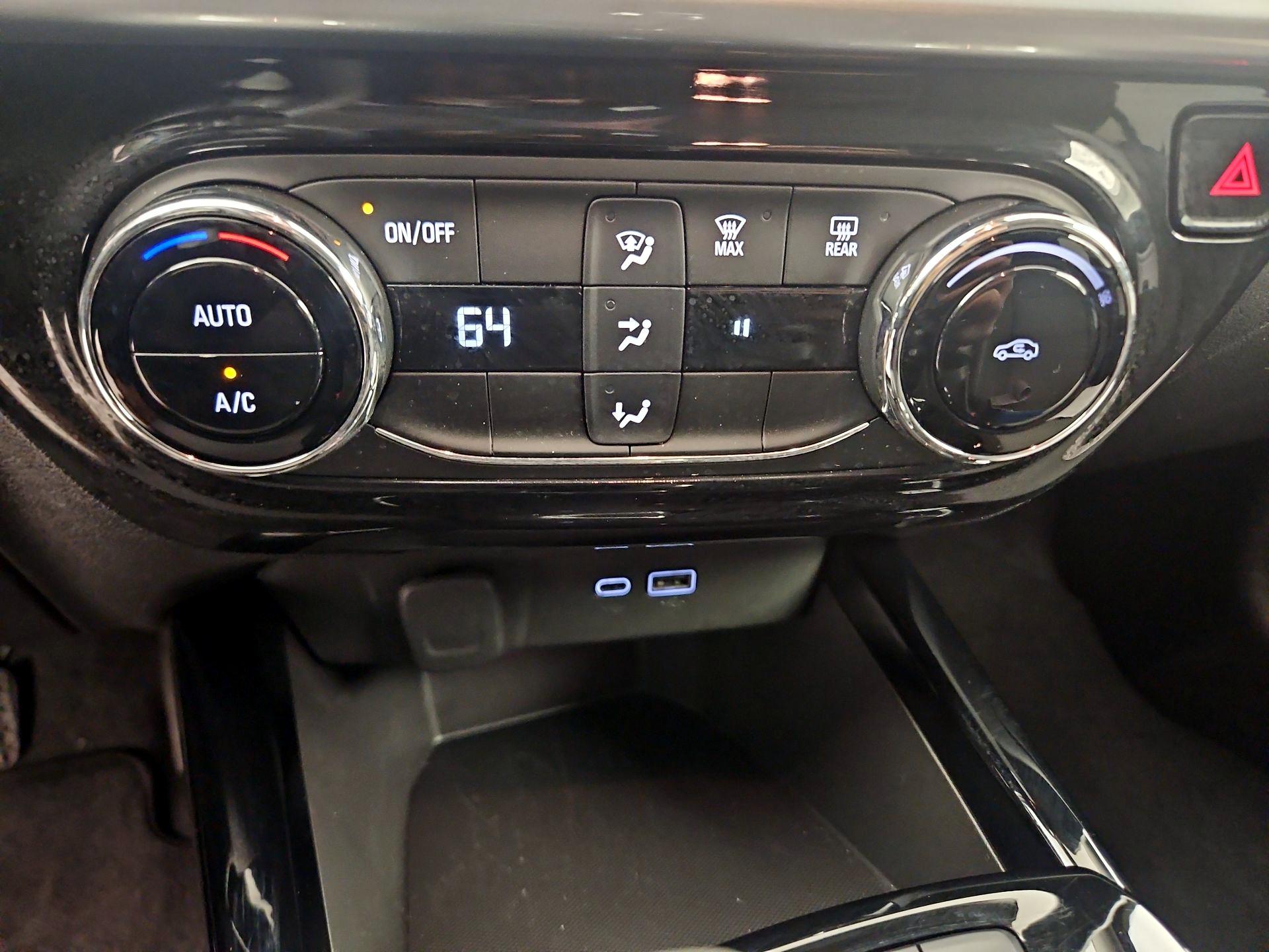 Thumbnail: 2025 Chevrolet Trax - 16