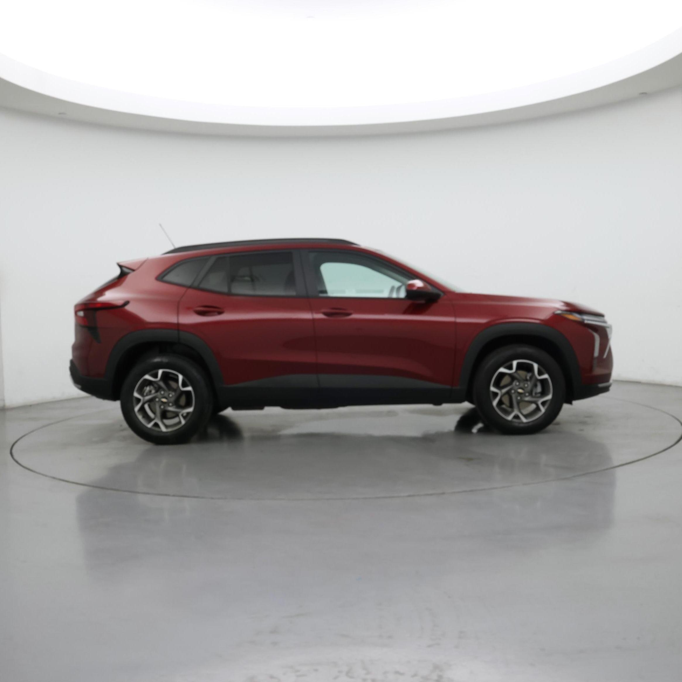 Thumbnail: 2025 Chevrolet Trax - 7