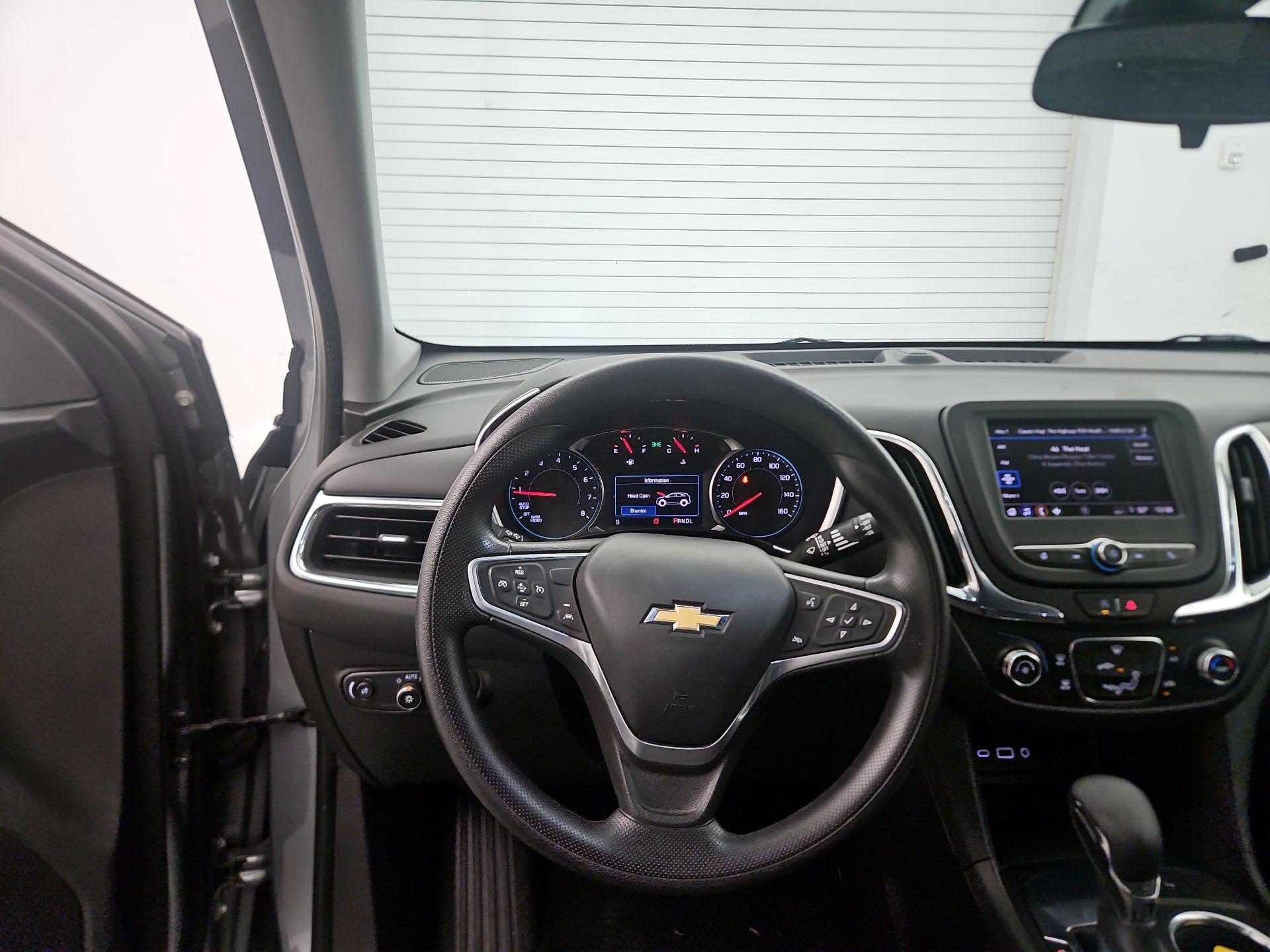 Thumbnail: 2023 Chevrolet Equinox - 10