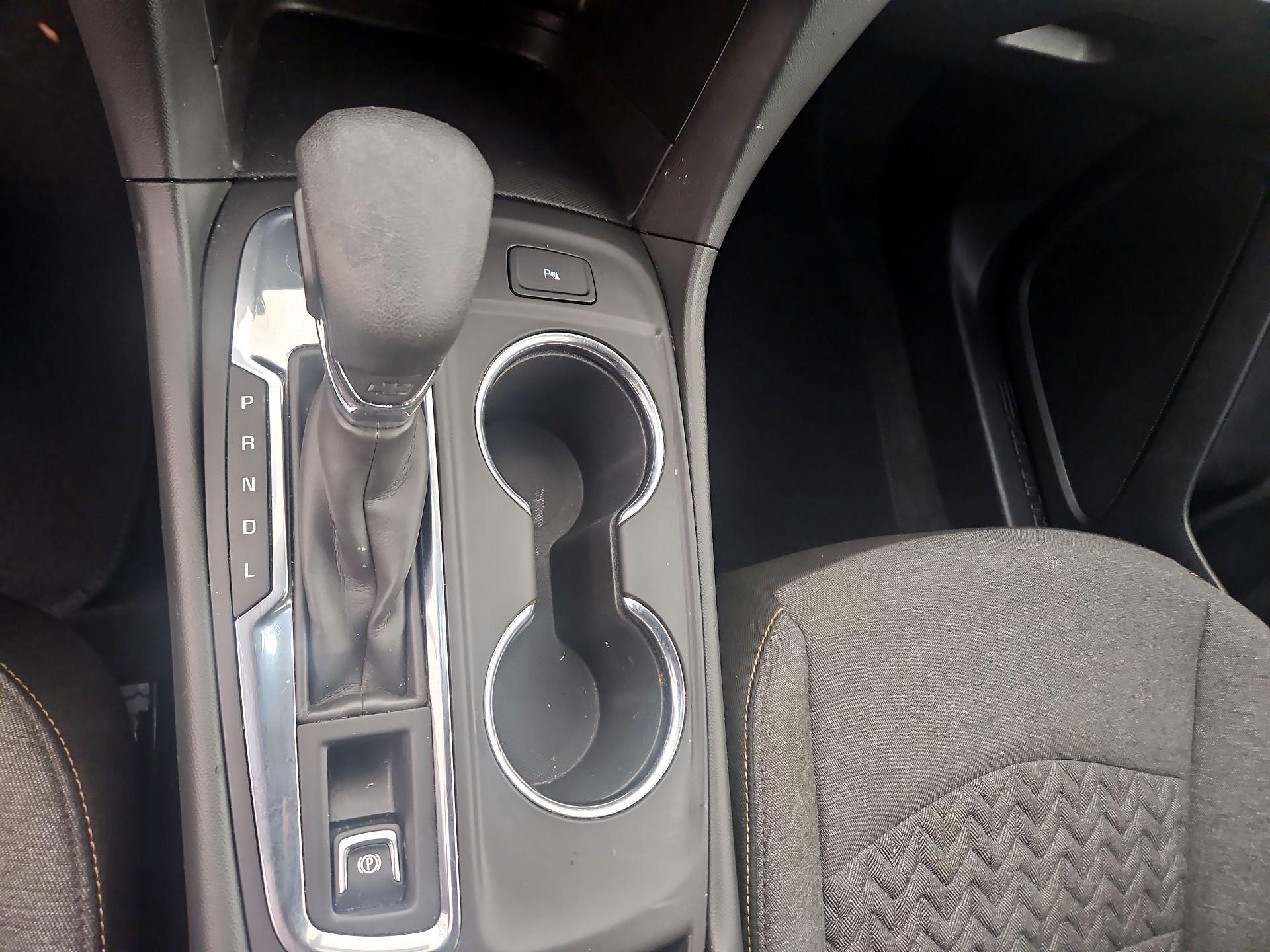 Thumbnail: 2023 Chevrolet Equinox - 17