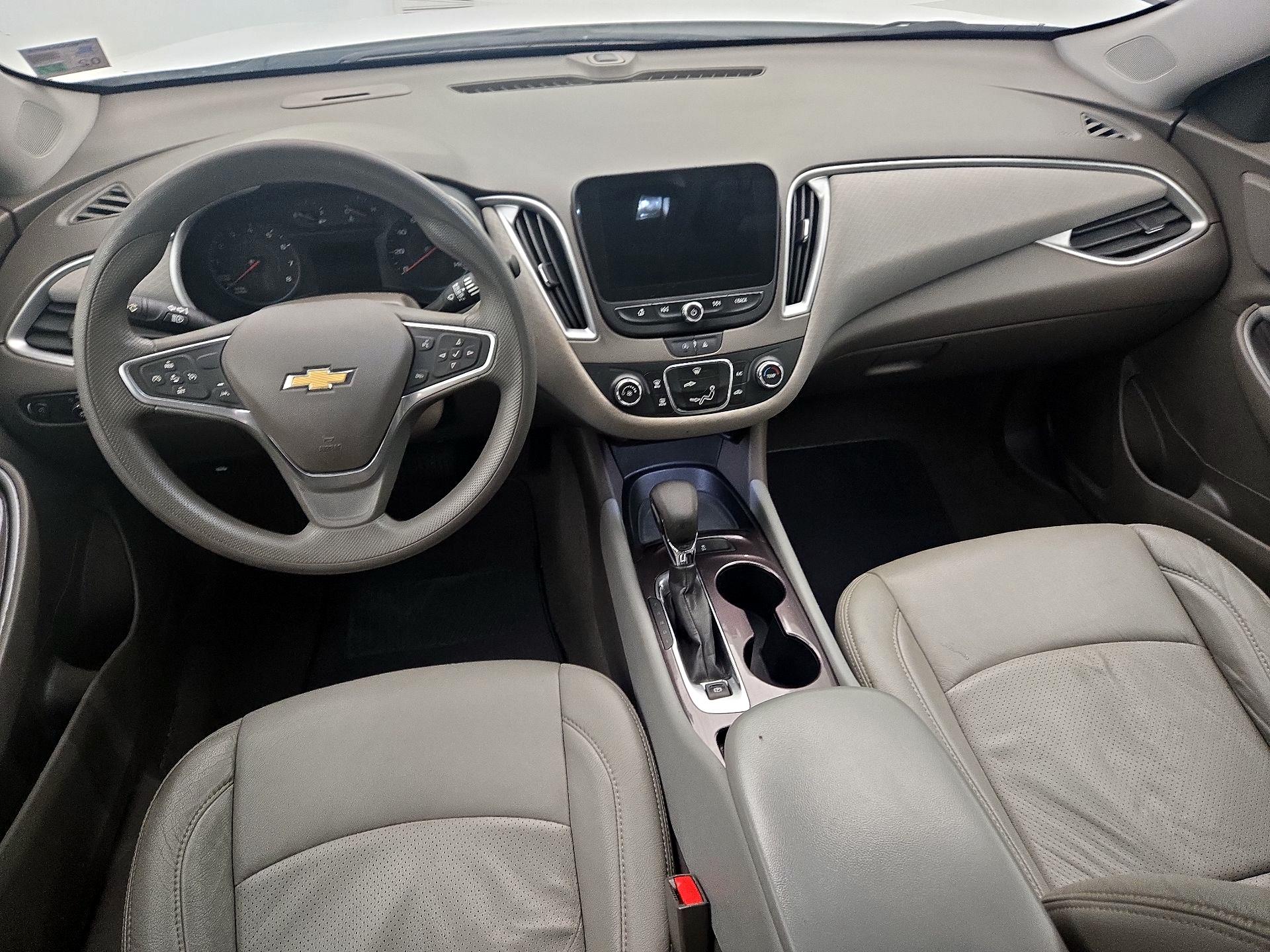 Thumbnail: 2023 Chevrolet Malibu - 9