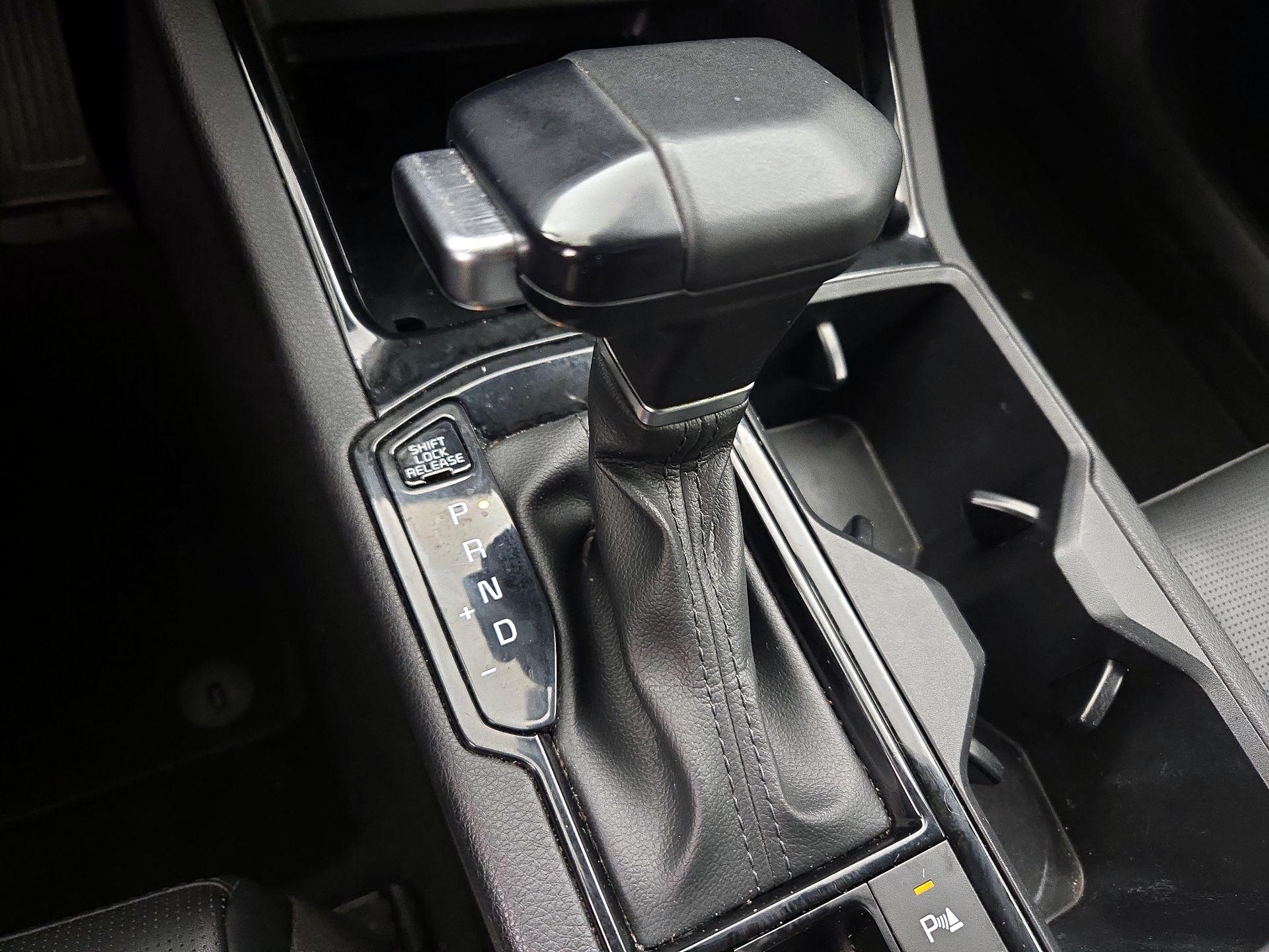 Thumbnail: 2025 Kia K5 - 18