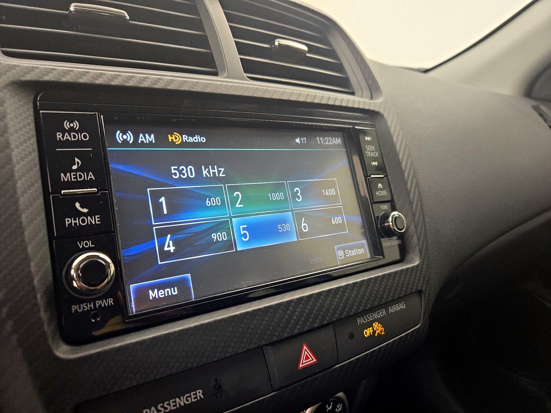 Thumbnail: 2023 Mitsubishi Outlander Sport - 15