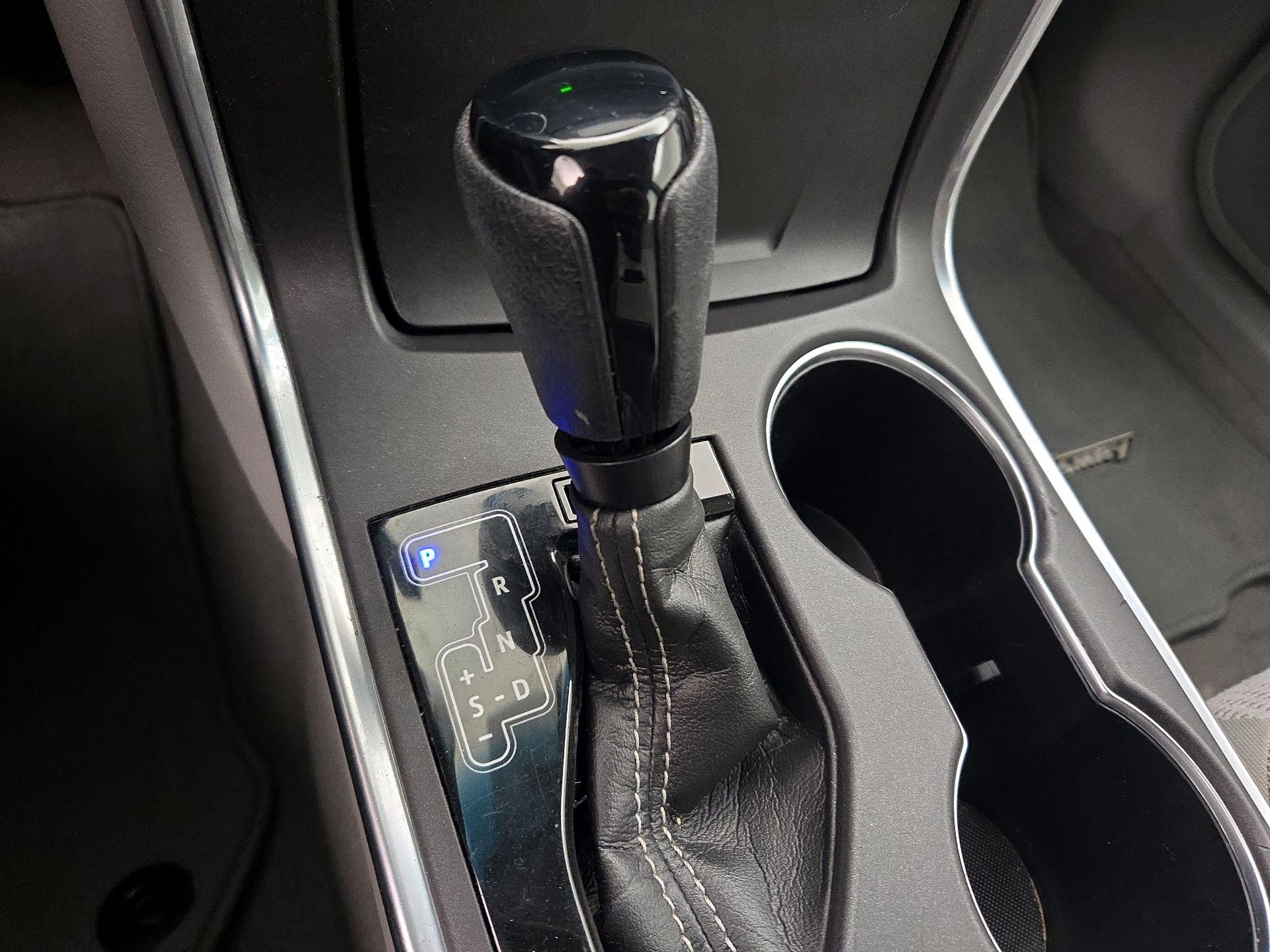 Thumbnail: 2017 Toyota Camry - 17