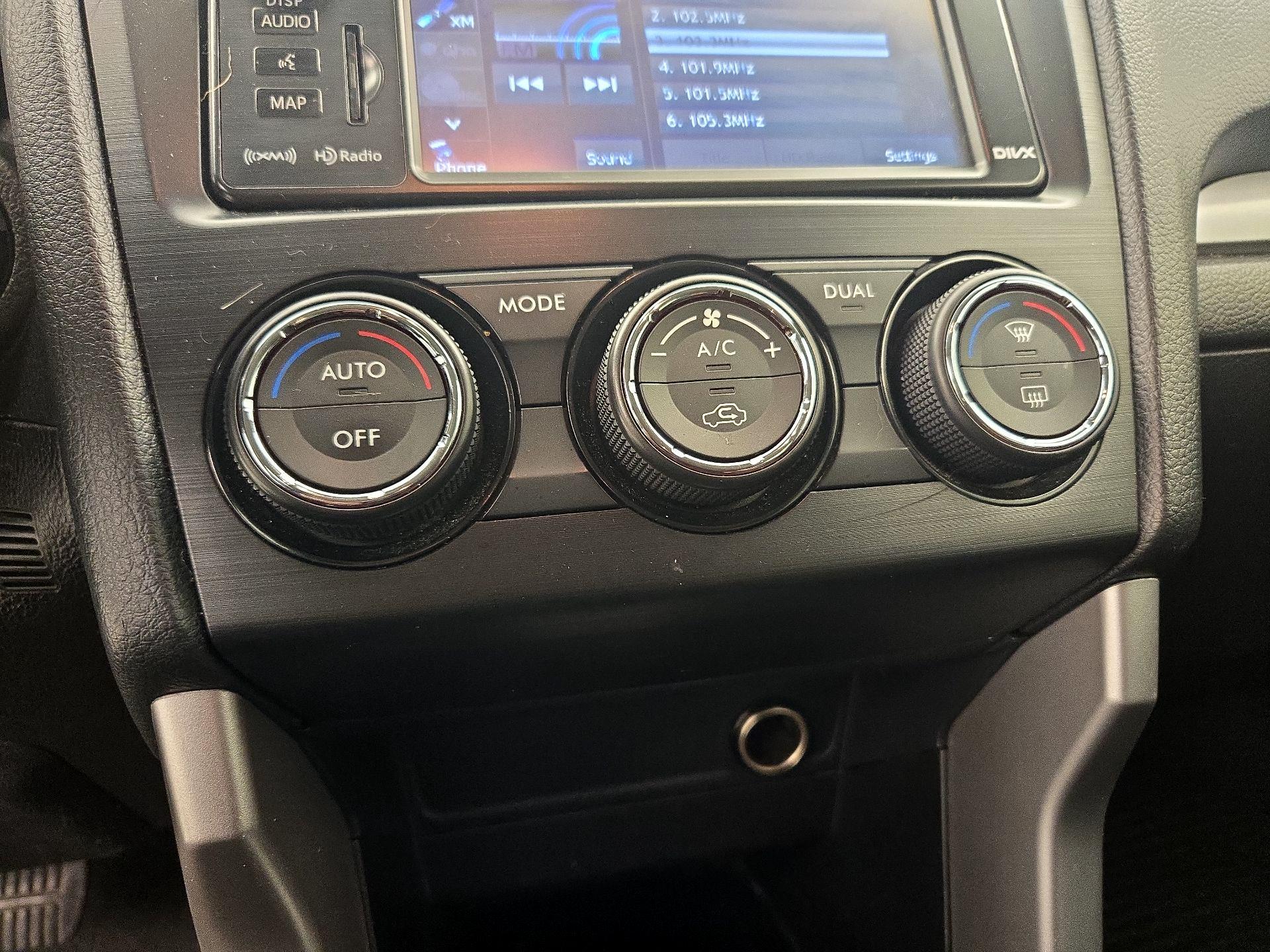 Thumbnail: 2015 Subaru Forester - 16