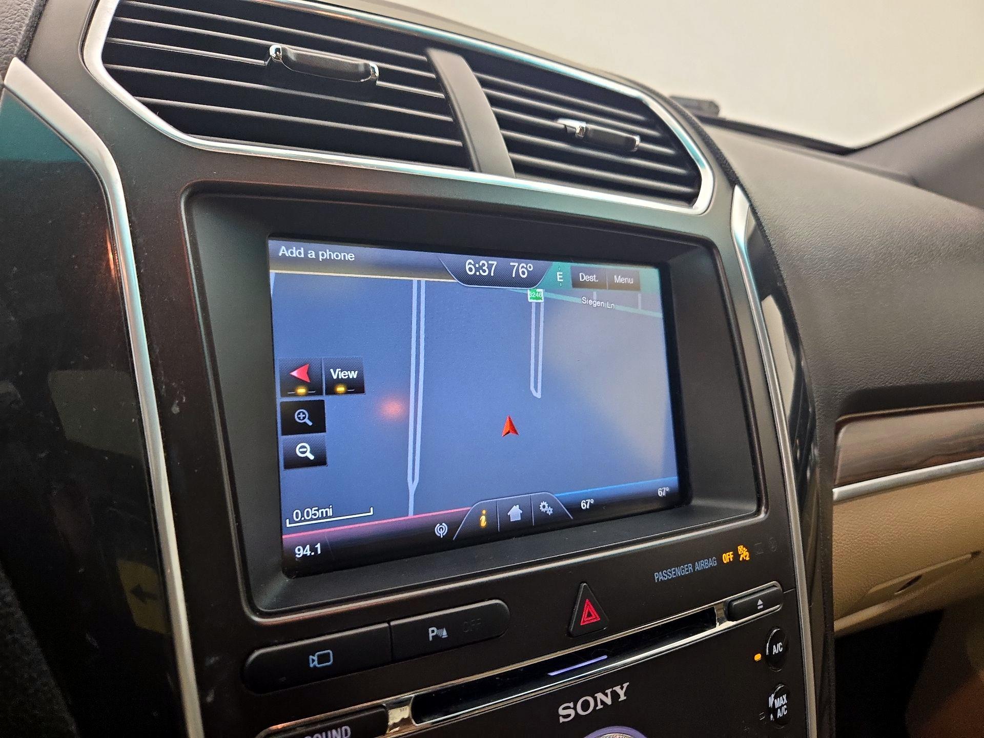 Thumbnail: 2016 Ford Explorer - 14